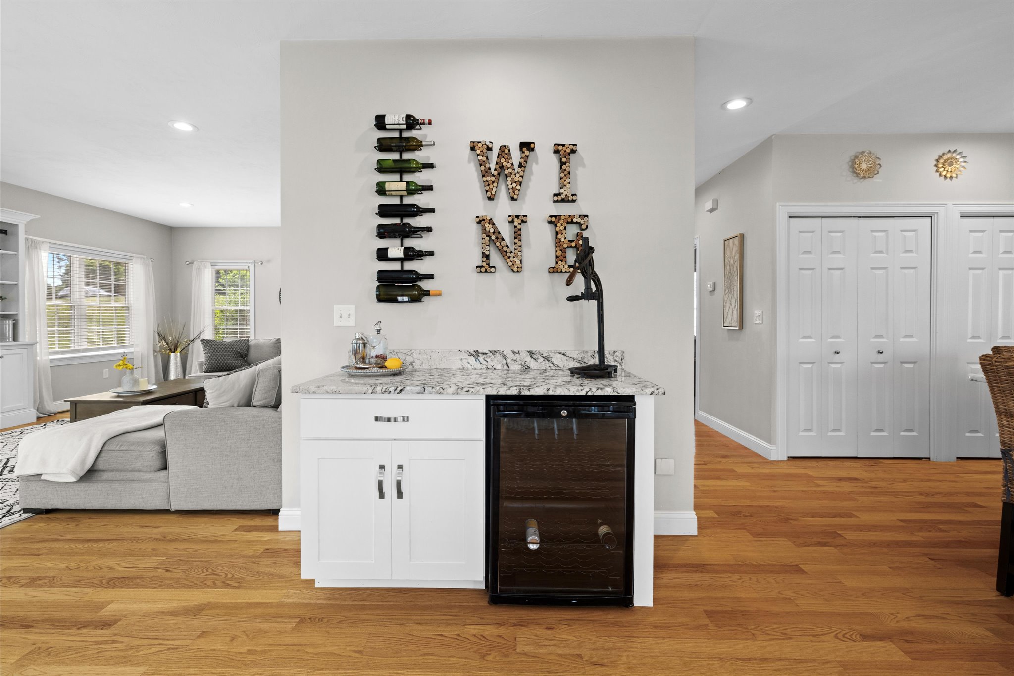 294 Country Club Way