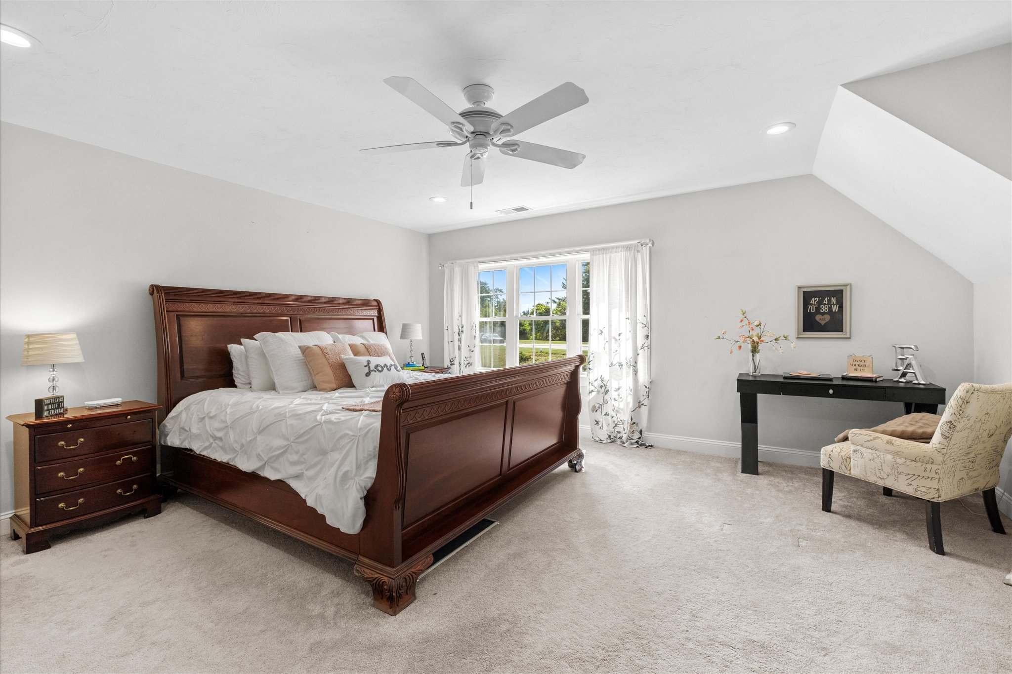 294 Country Club Way