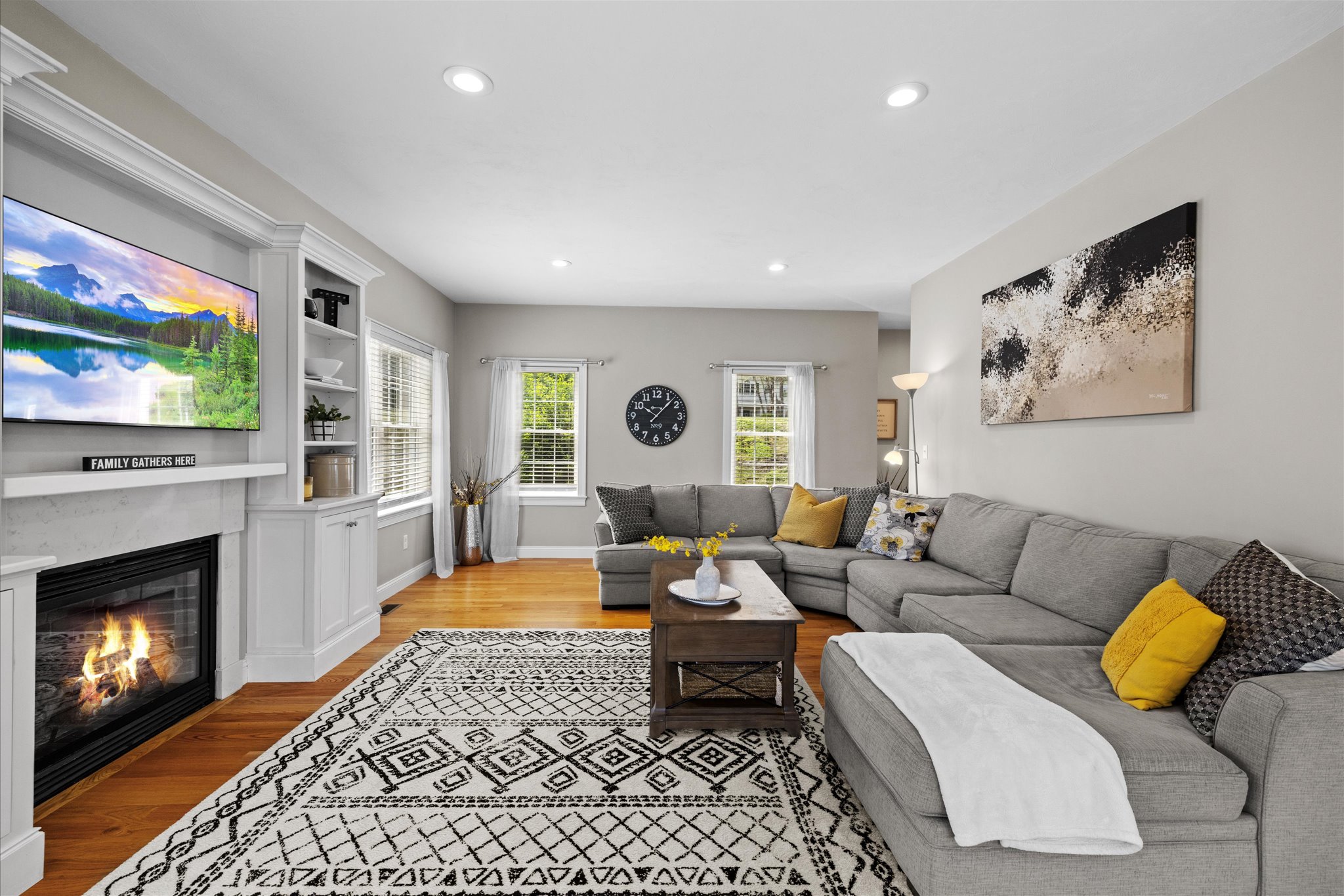 294 Country Club Way