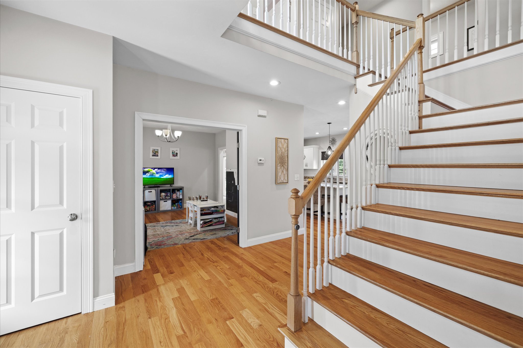 294 Country Club Way