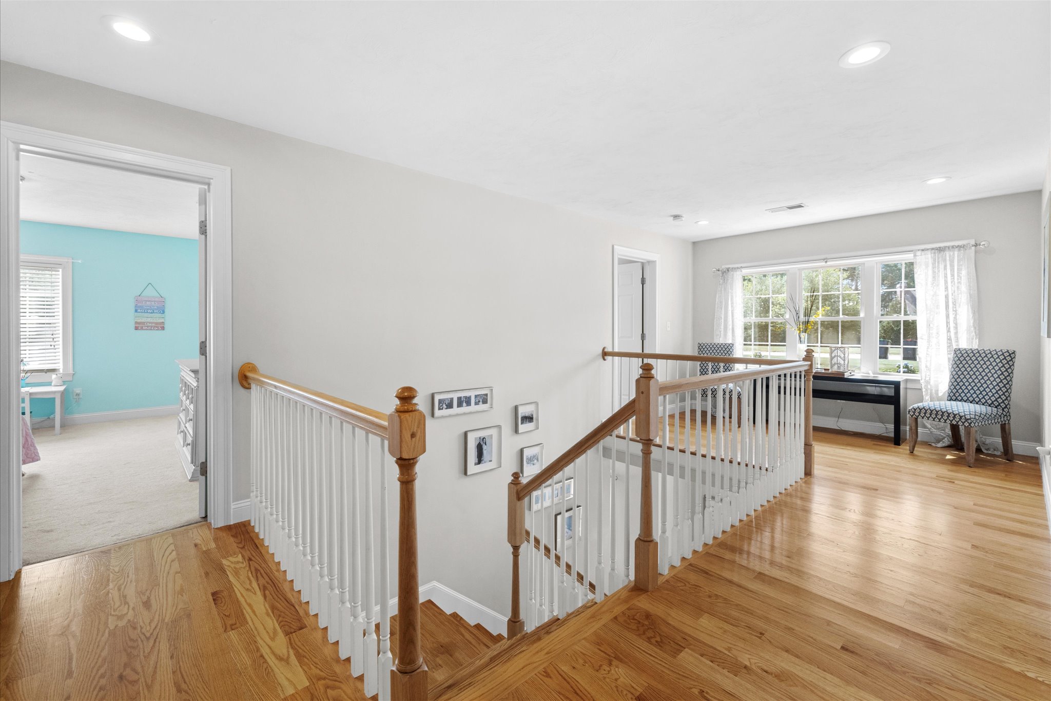 294 Country Club Way