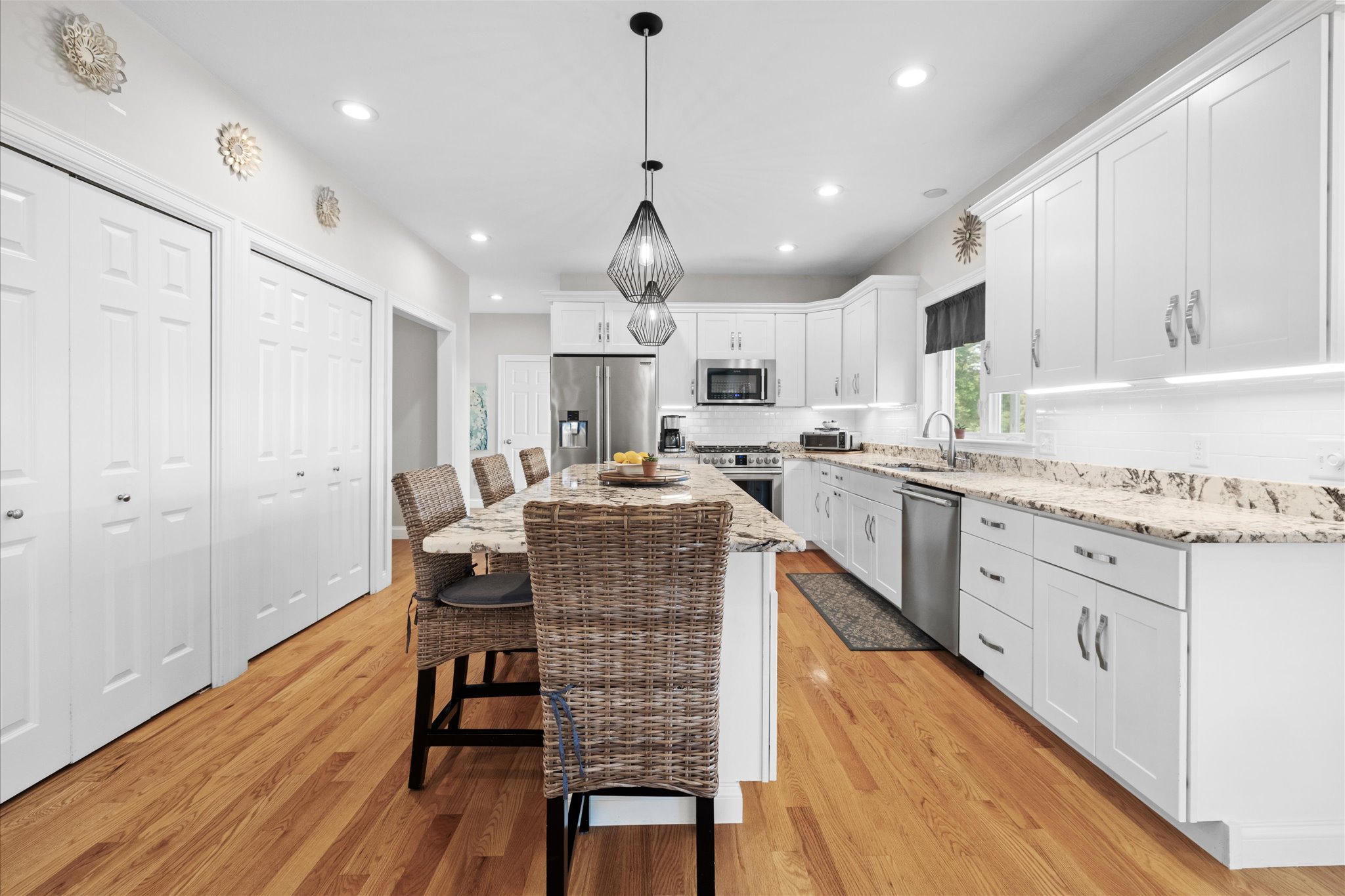 294 Country Club Way