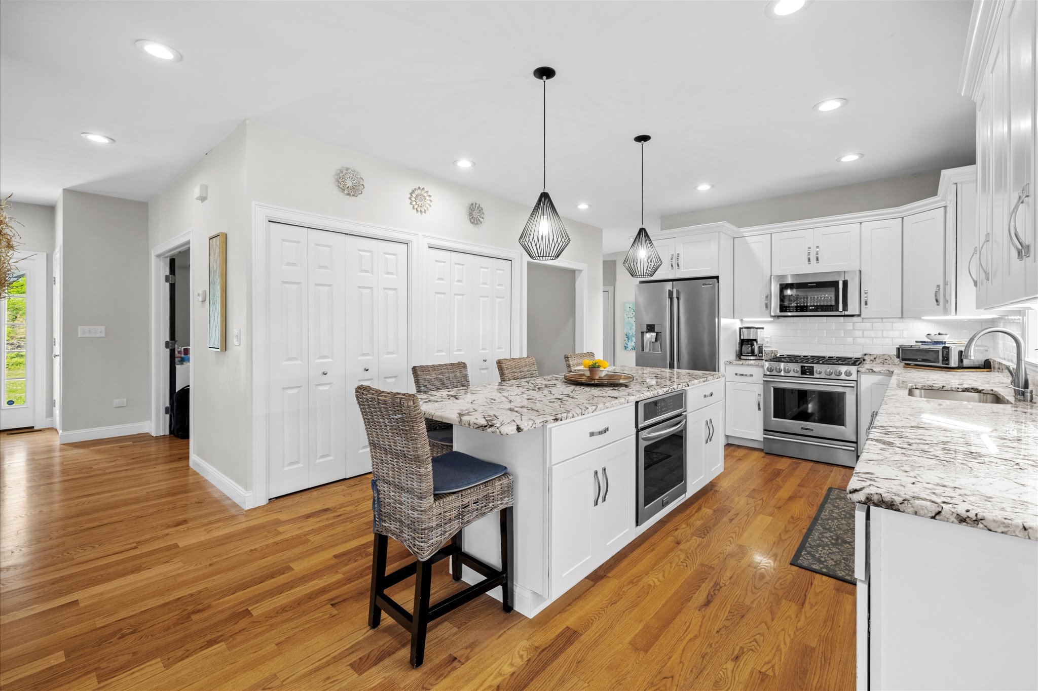 294 Country Club Way