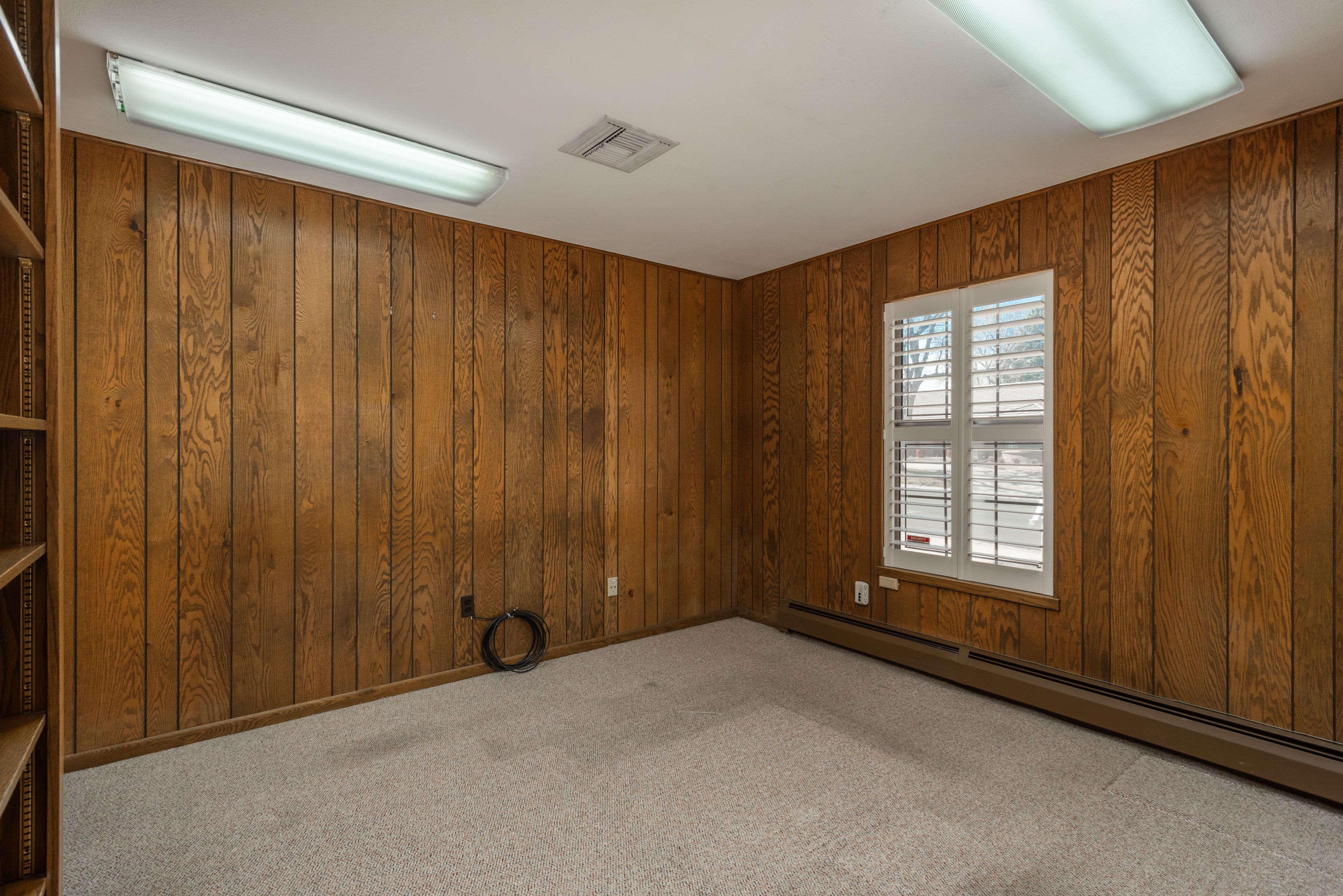 3926 S Magnolia Way 