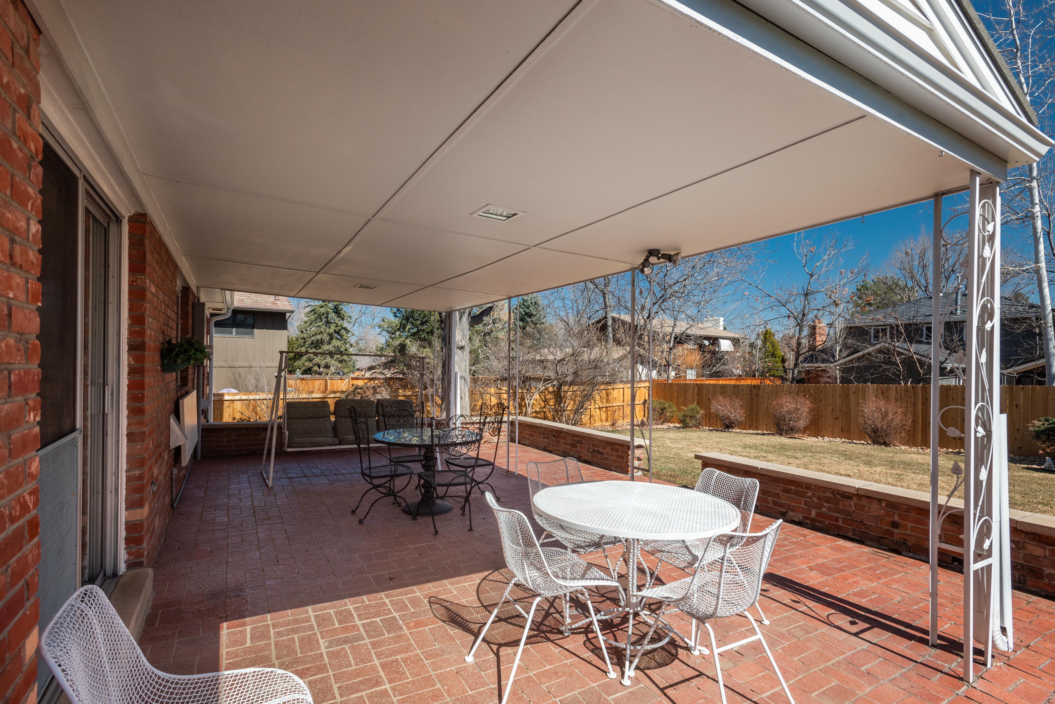 3926 S Magnolia Way 