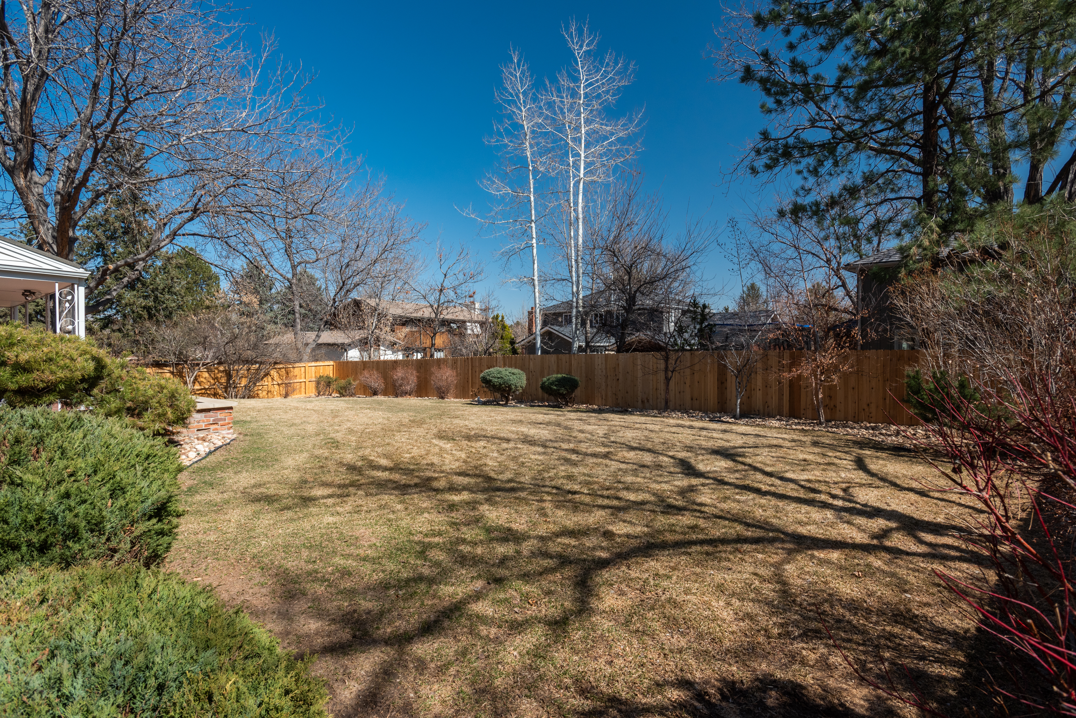 3926 S Magnolia Way 