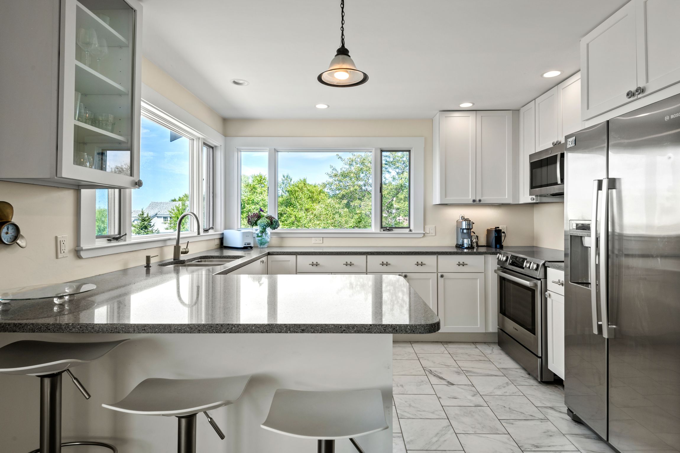 48 Rowley Shore 