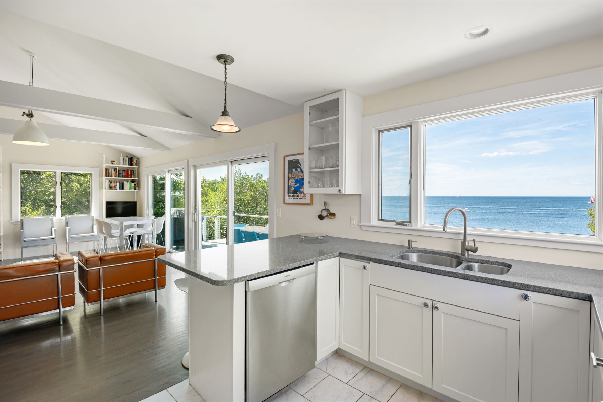 48 Rowley Shore 