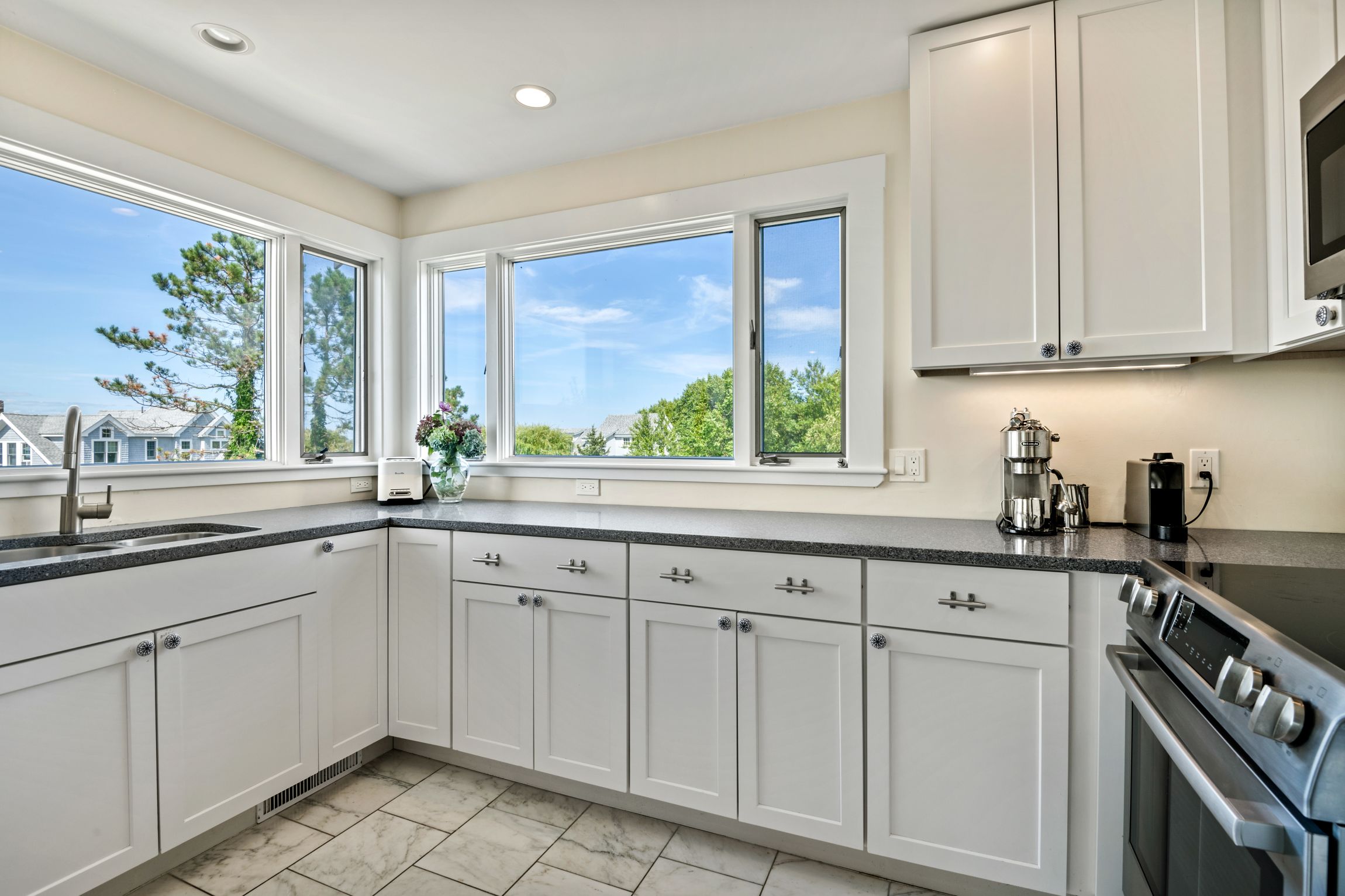 48 Rowley Shore 