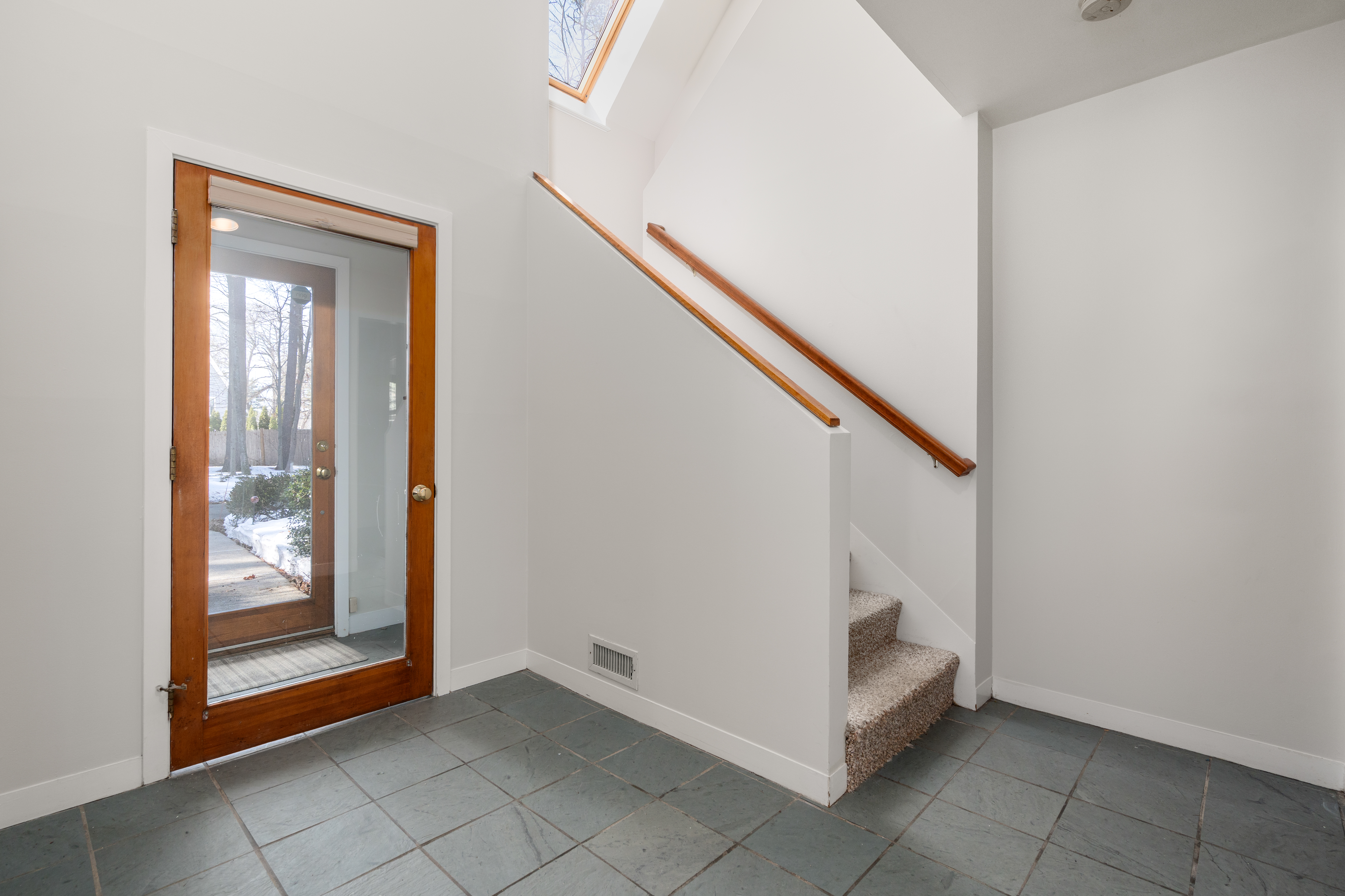 85 Lake Road Terrace 