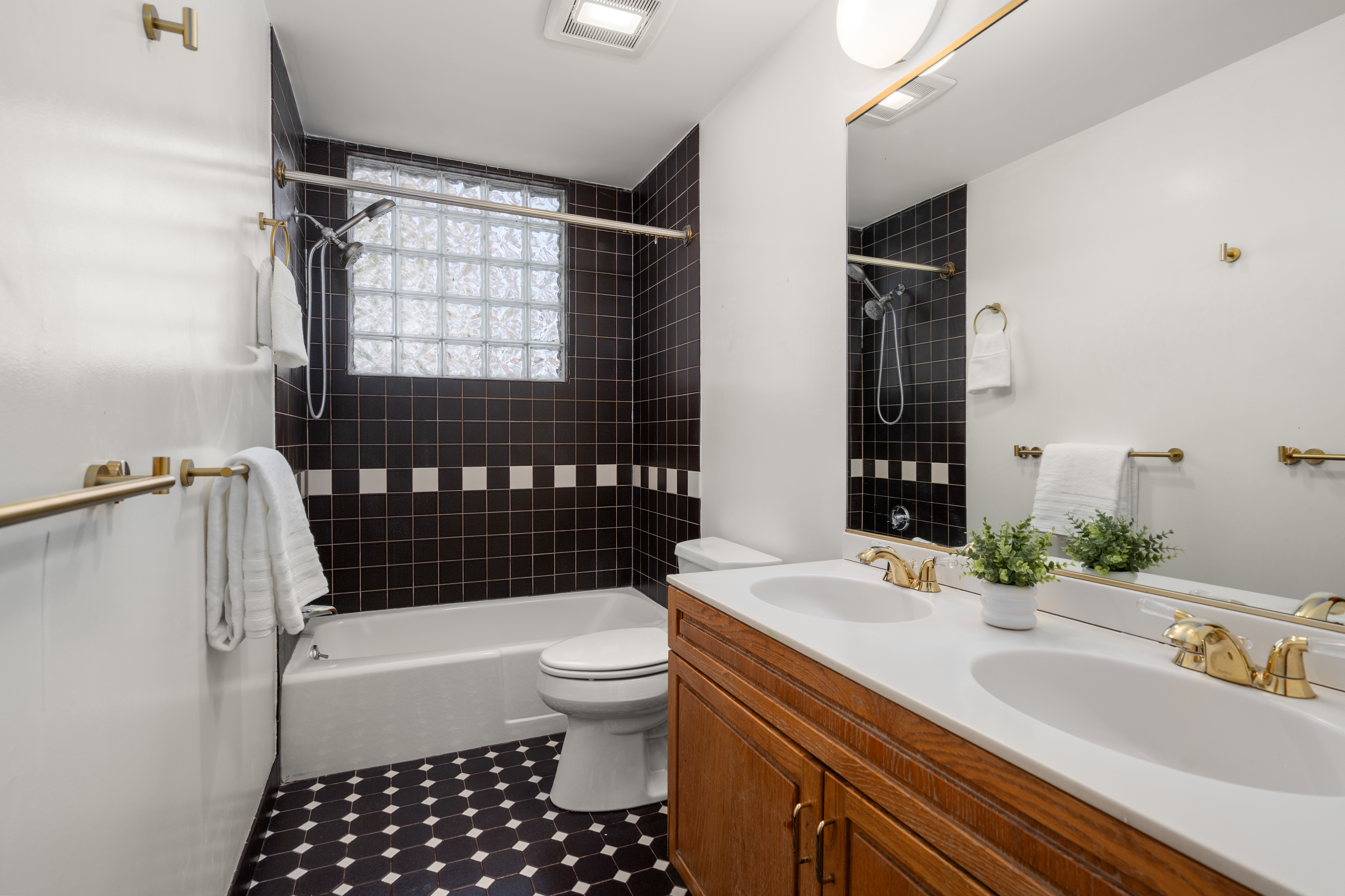 85 Lake Road Terrace 