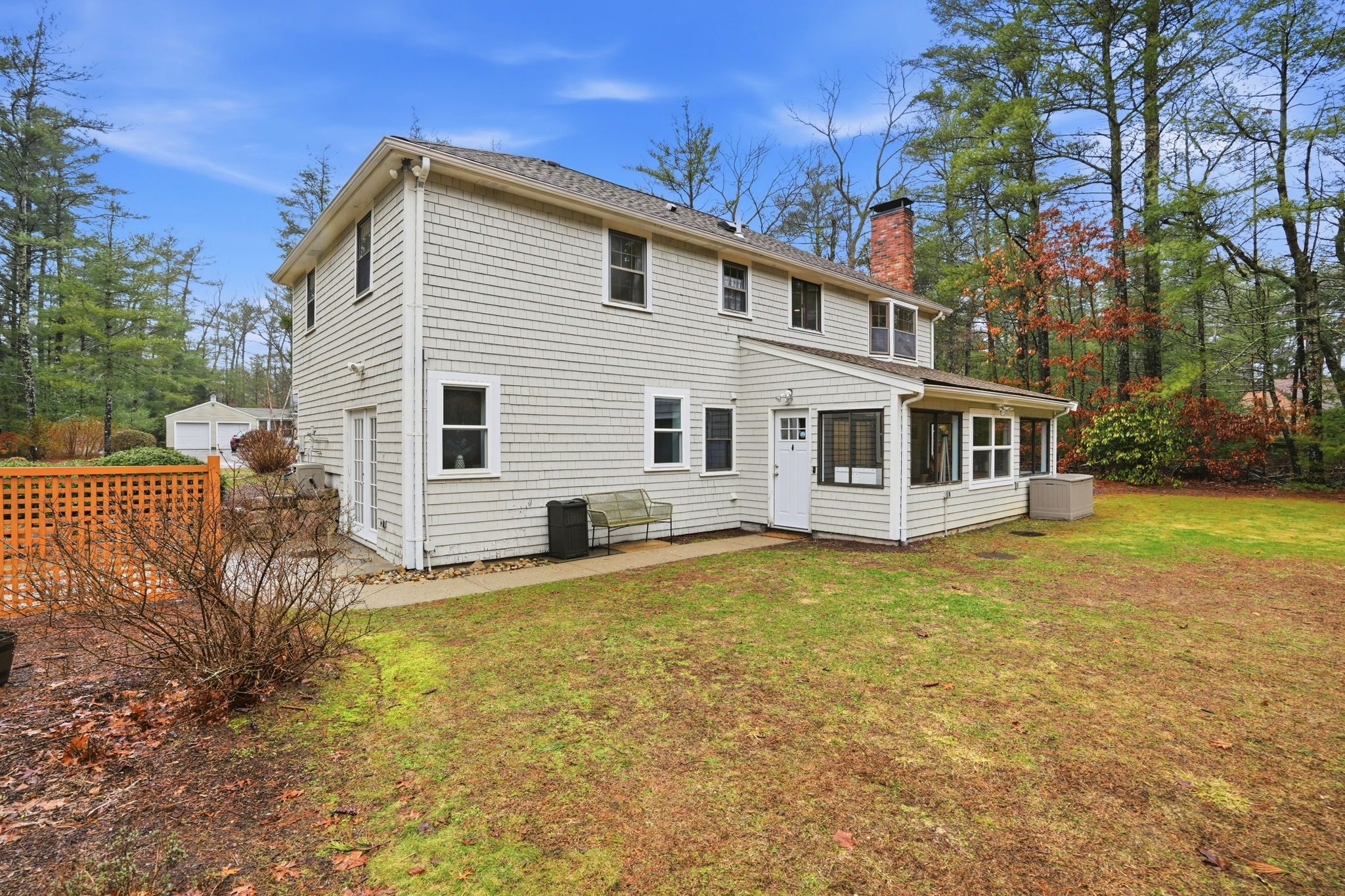 14 Treetop Lane