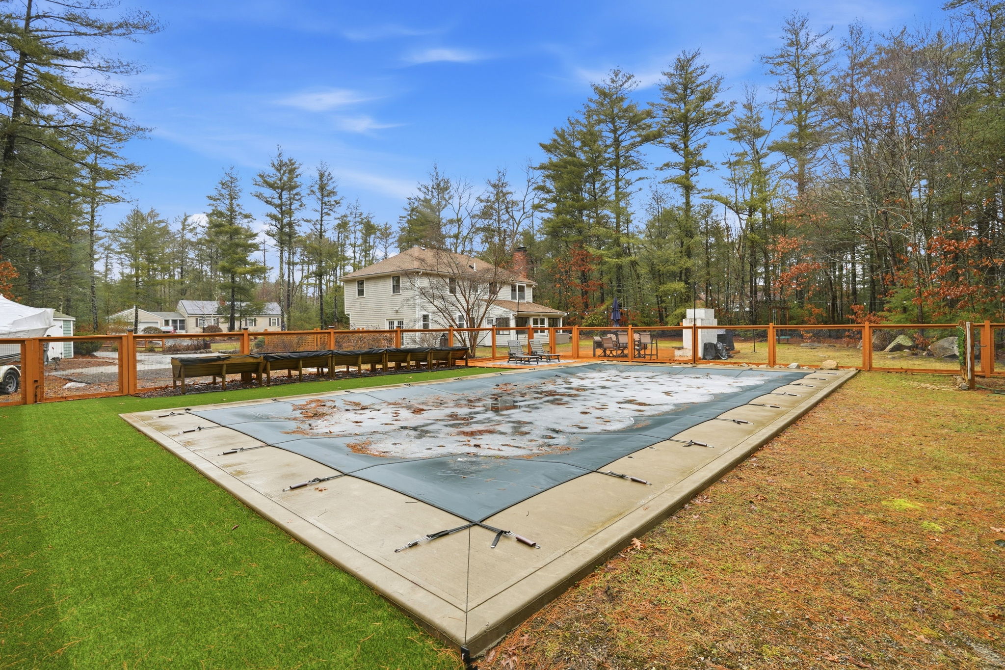 14 Treetop Lane