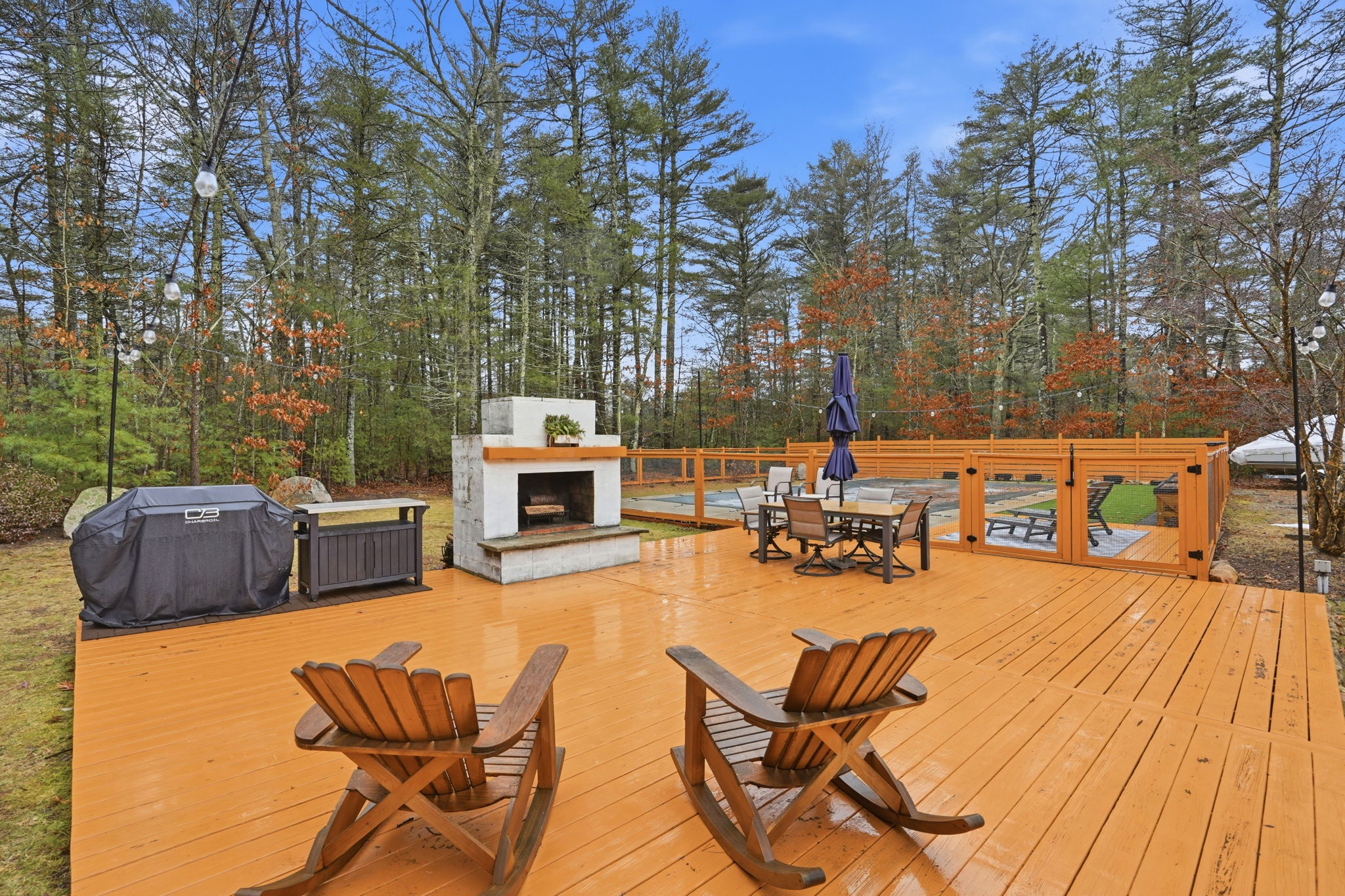 14 Treetop Lane