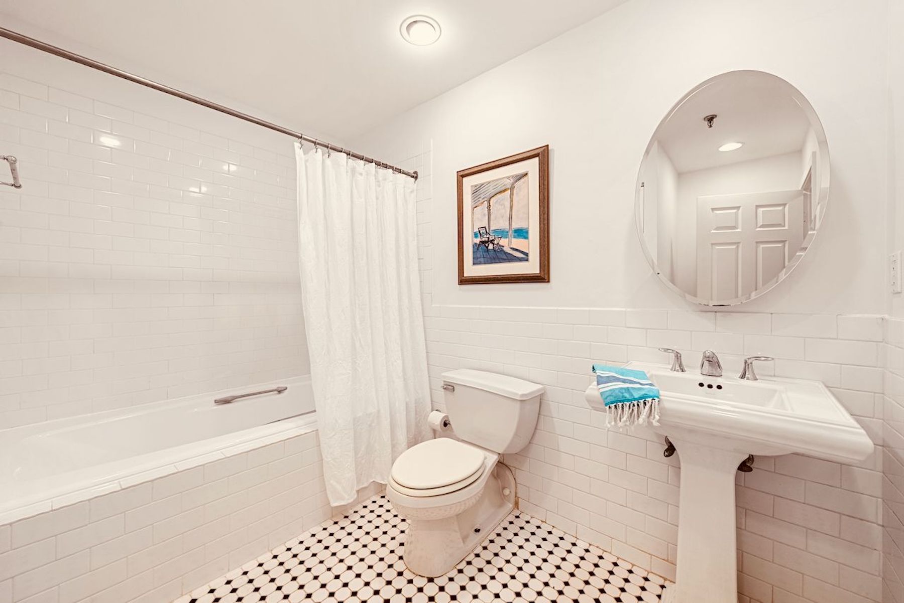 16 Harcourt St Unit# 3D