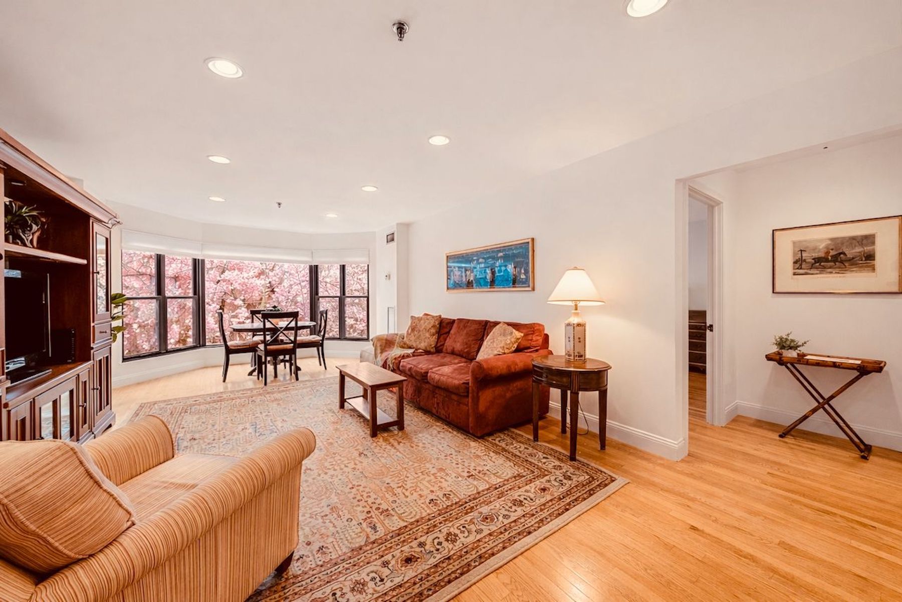 16 Harcourt St Unit# 3D