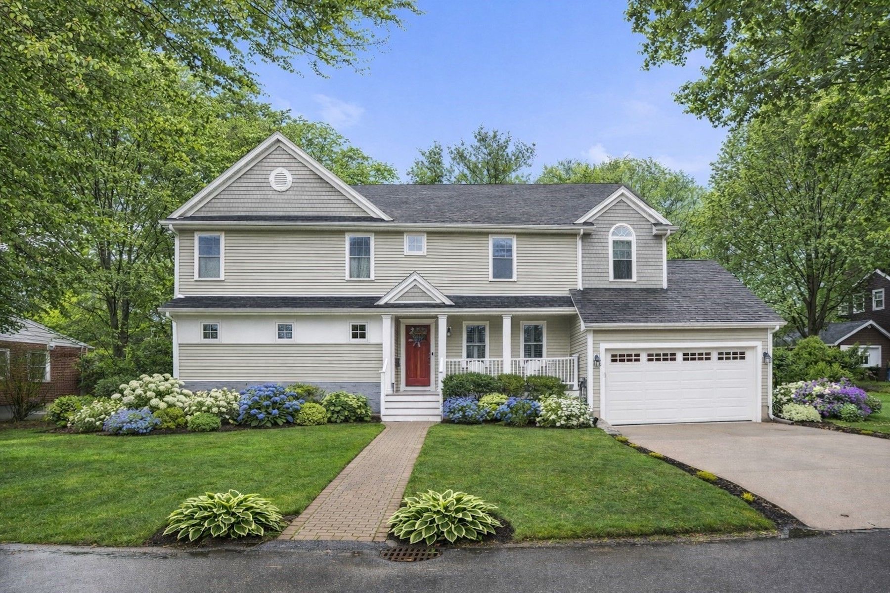 10 Higgins Road 