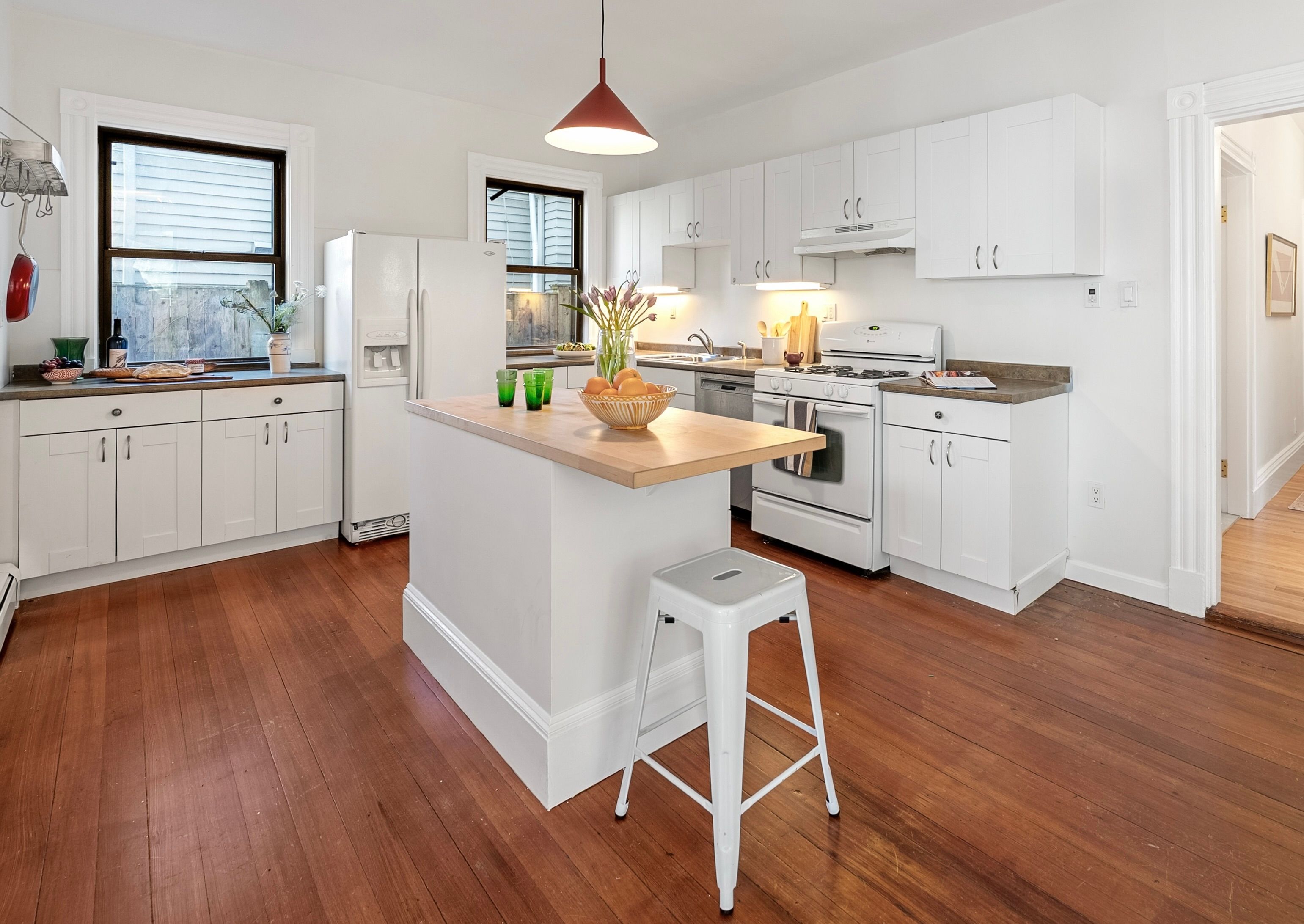 17 Gray Street, Unit 4 