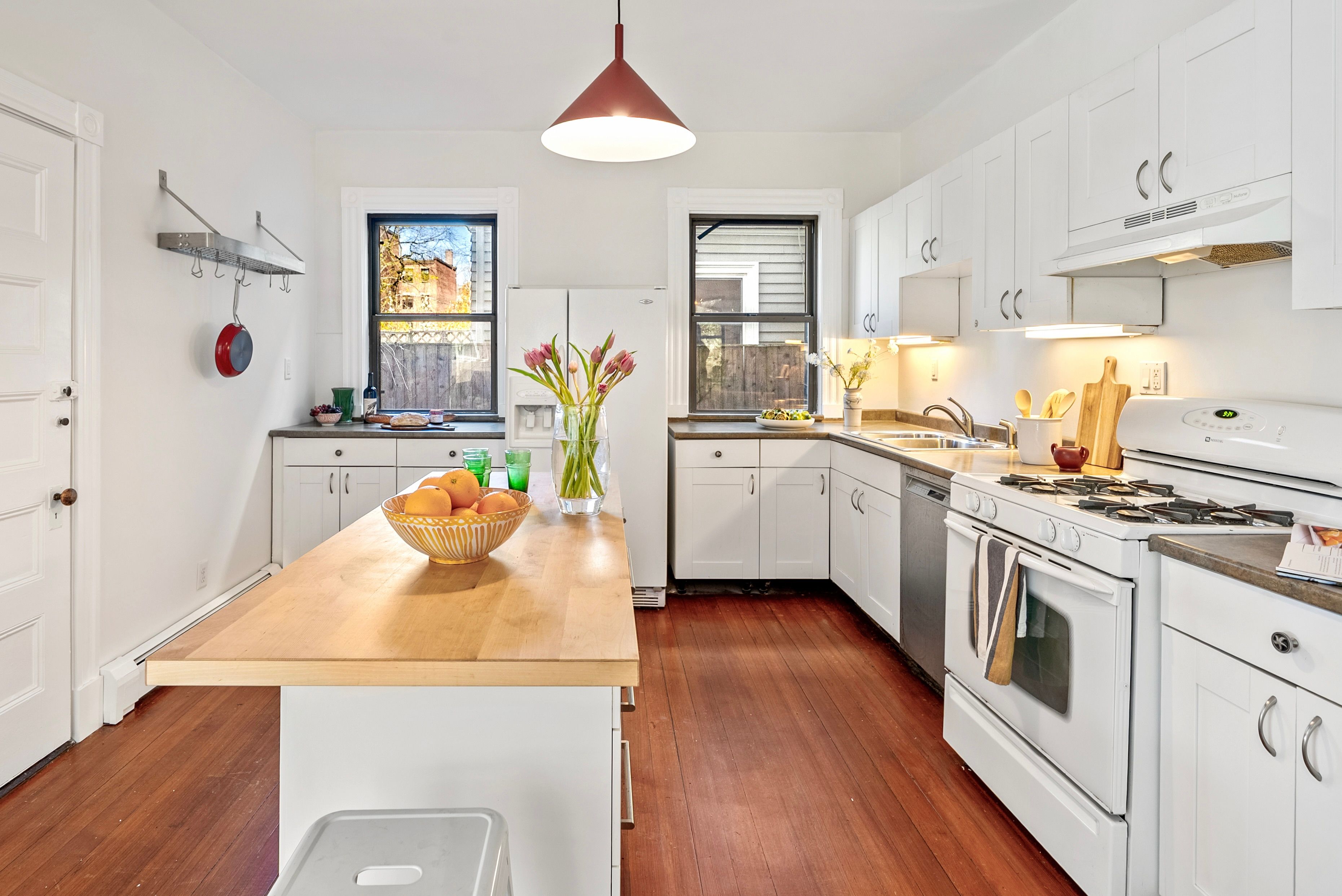 17 Gray Street, Unit 4 