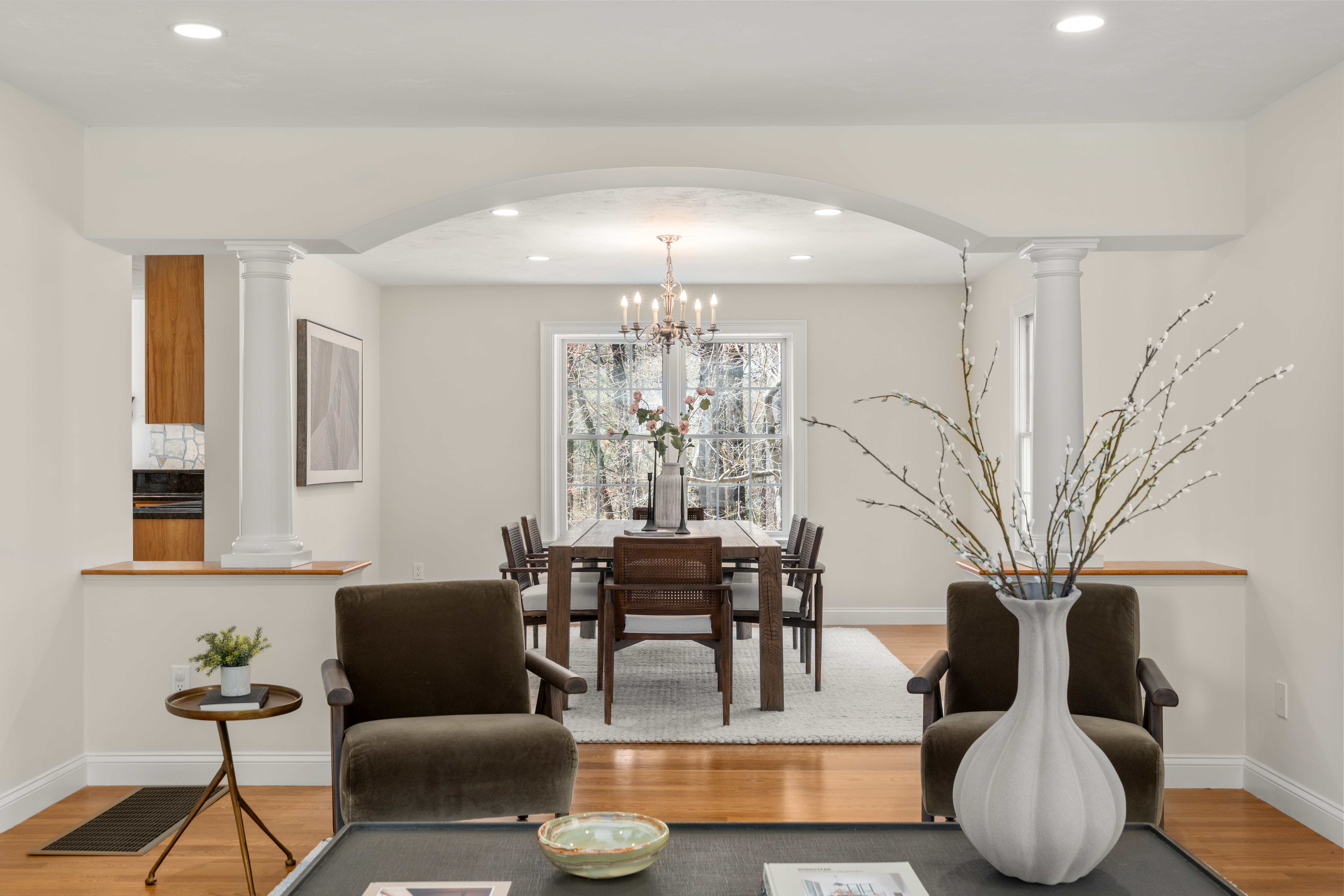 7 Crest Circle