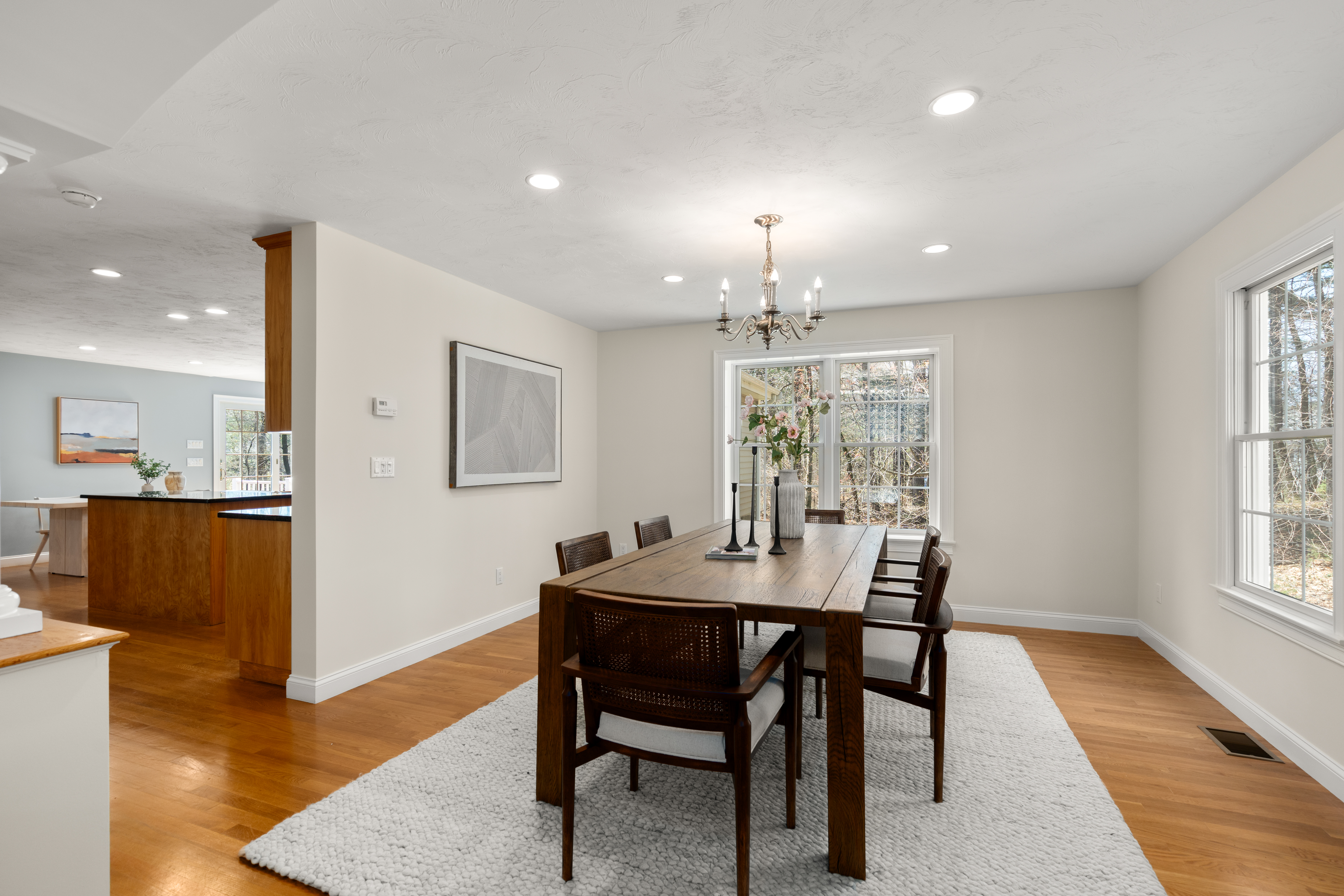 7 Crest Circle