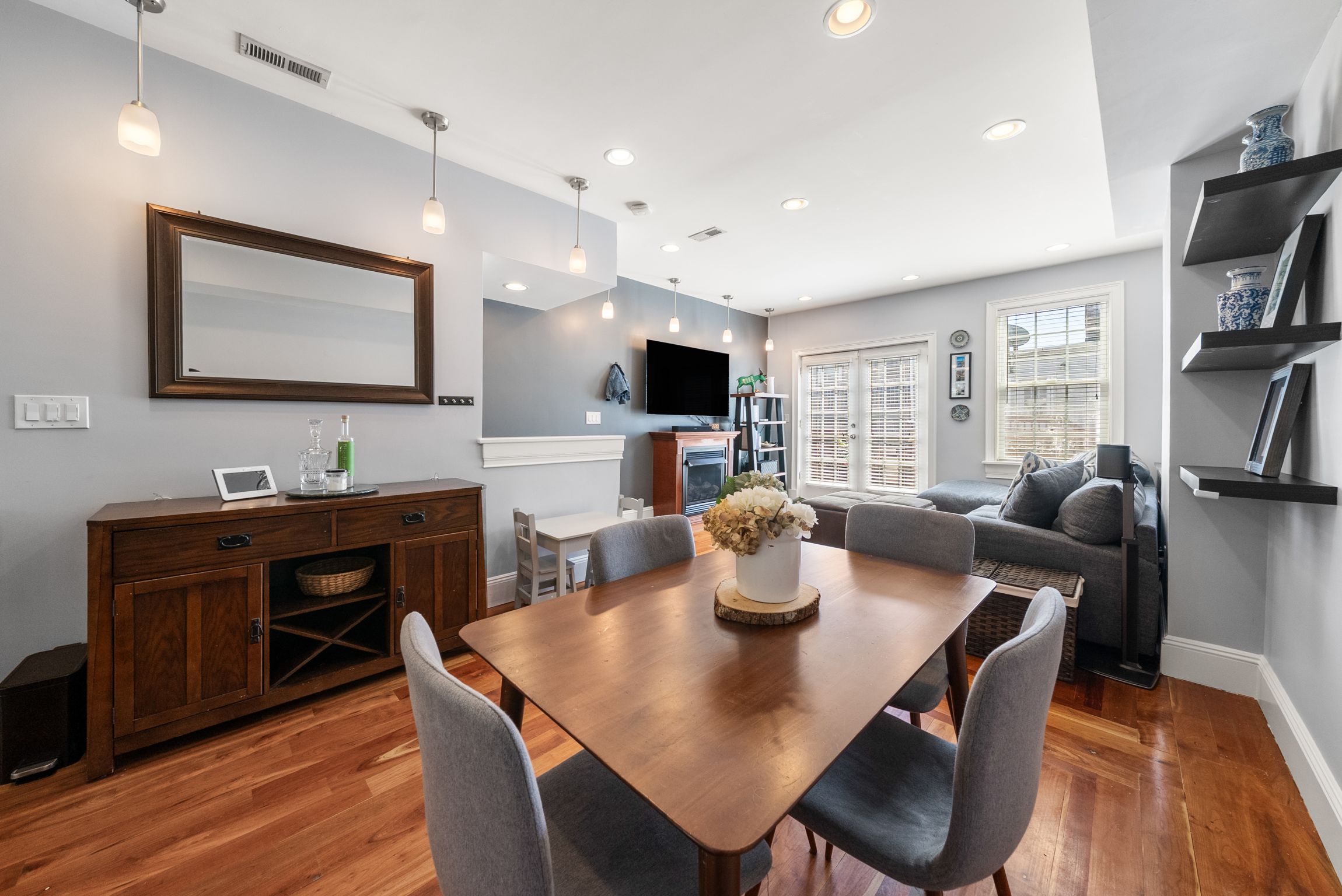 435 W 4th Street Unit# 2