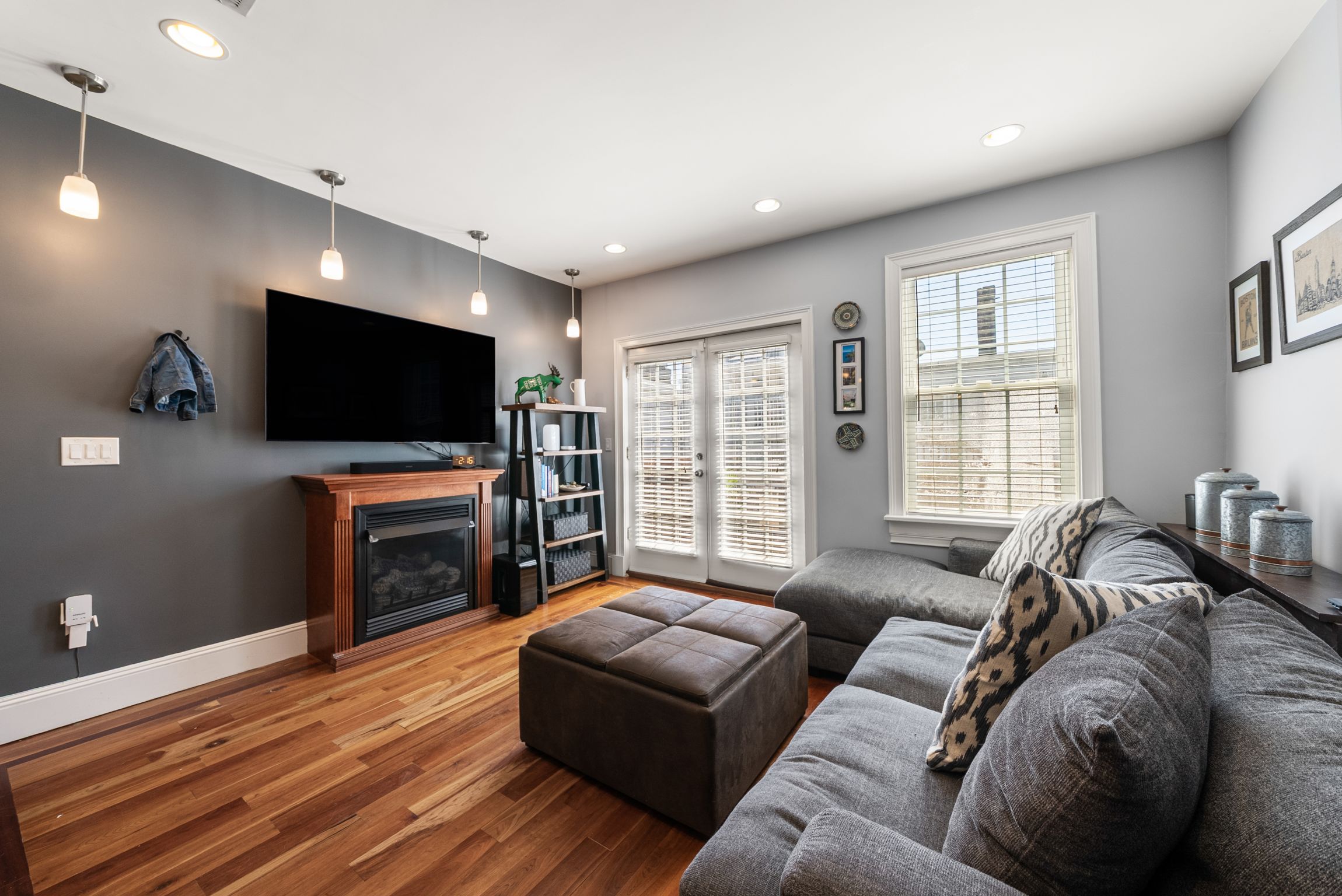 435 W 4th Street Unit# 2
