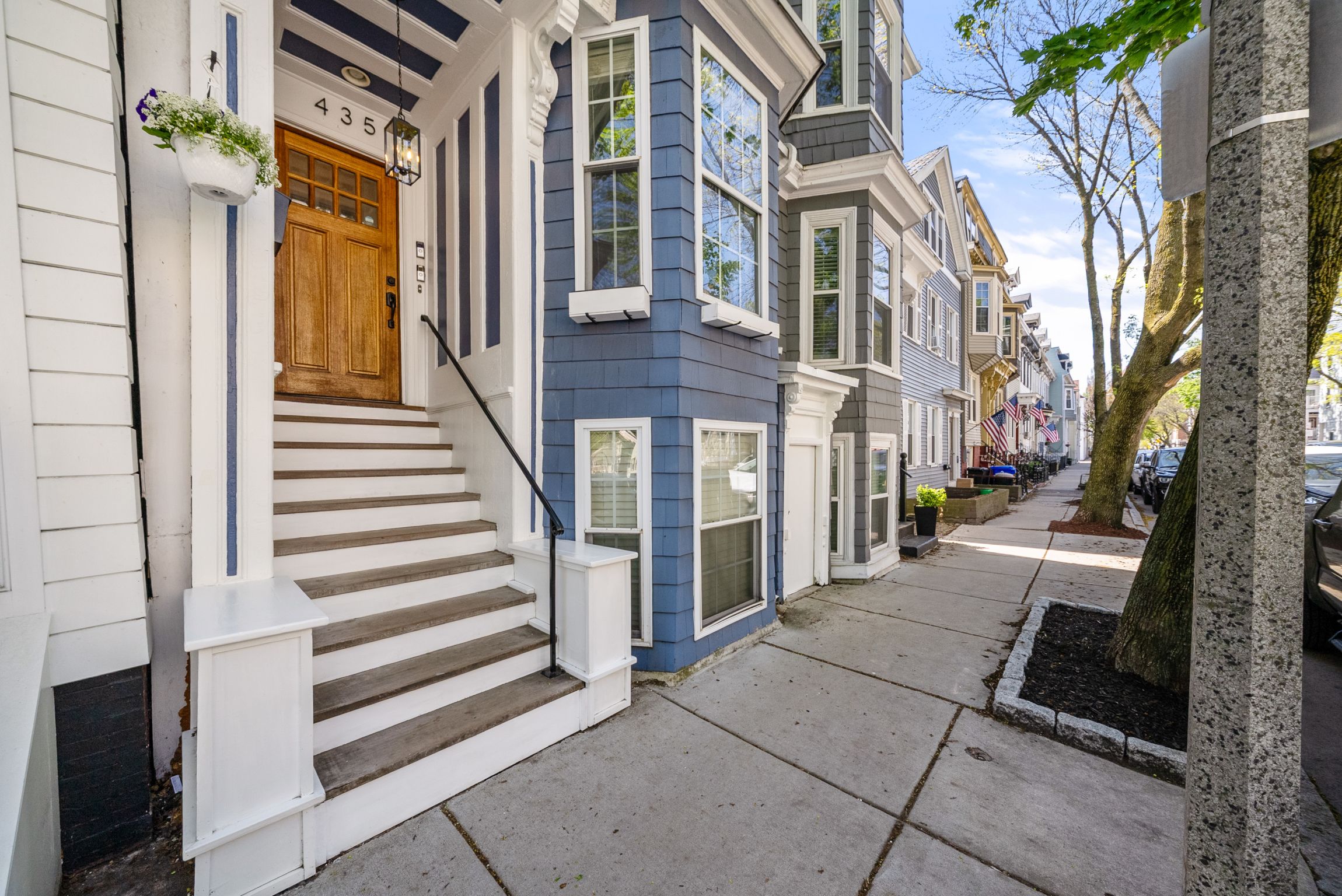 435 W 4th Street Unit# 2