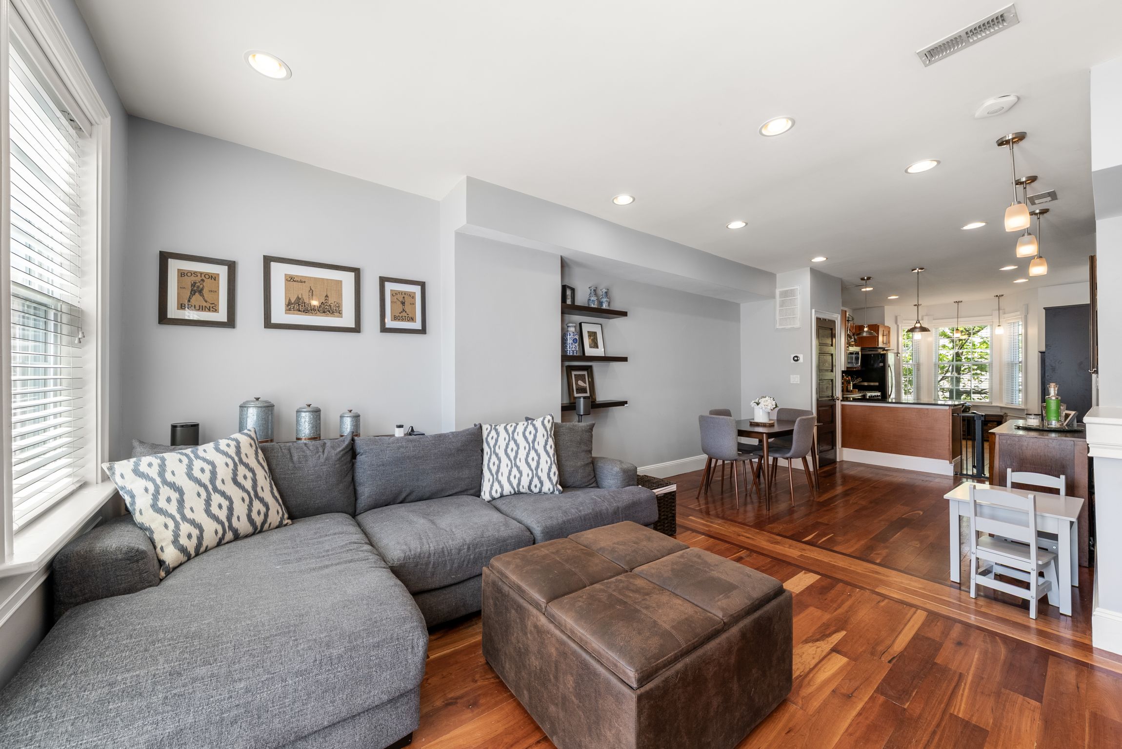 435 W 4th Street Unit# 2