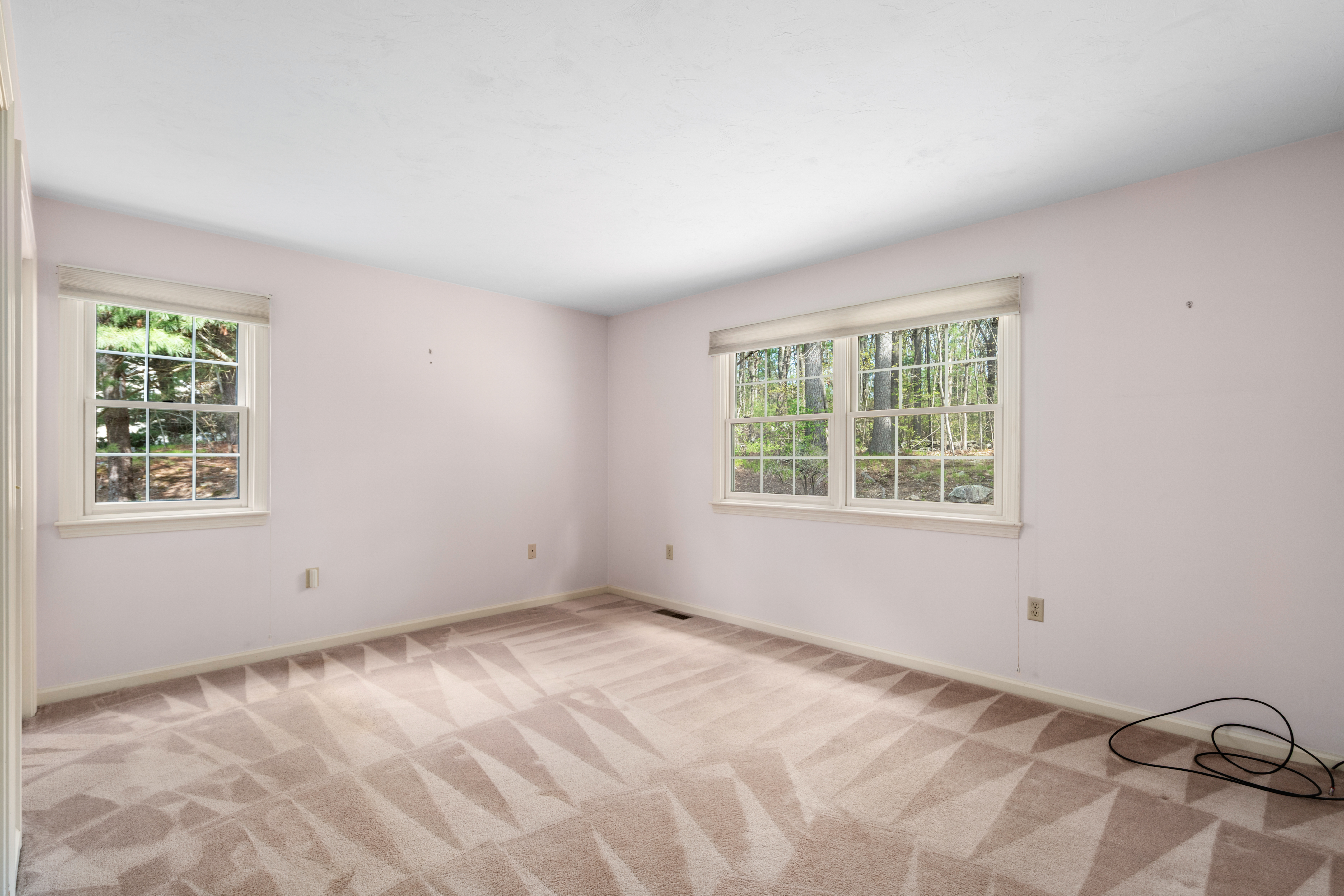10 Cabot Drive Unit 51