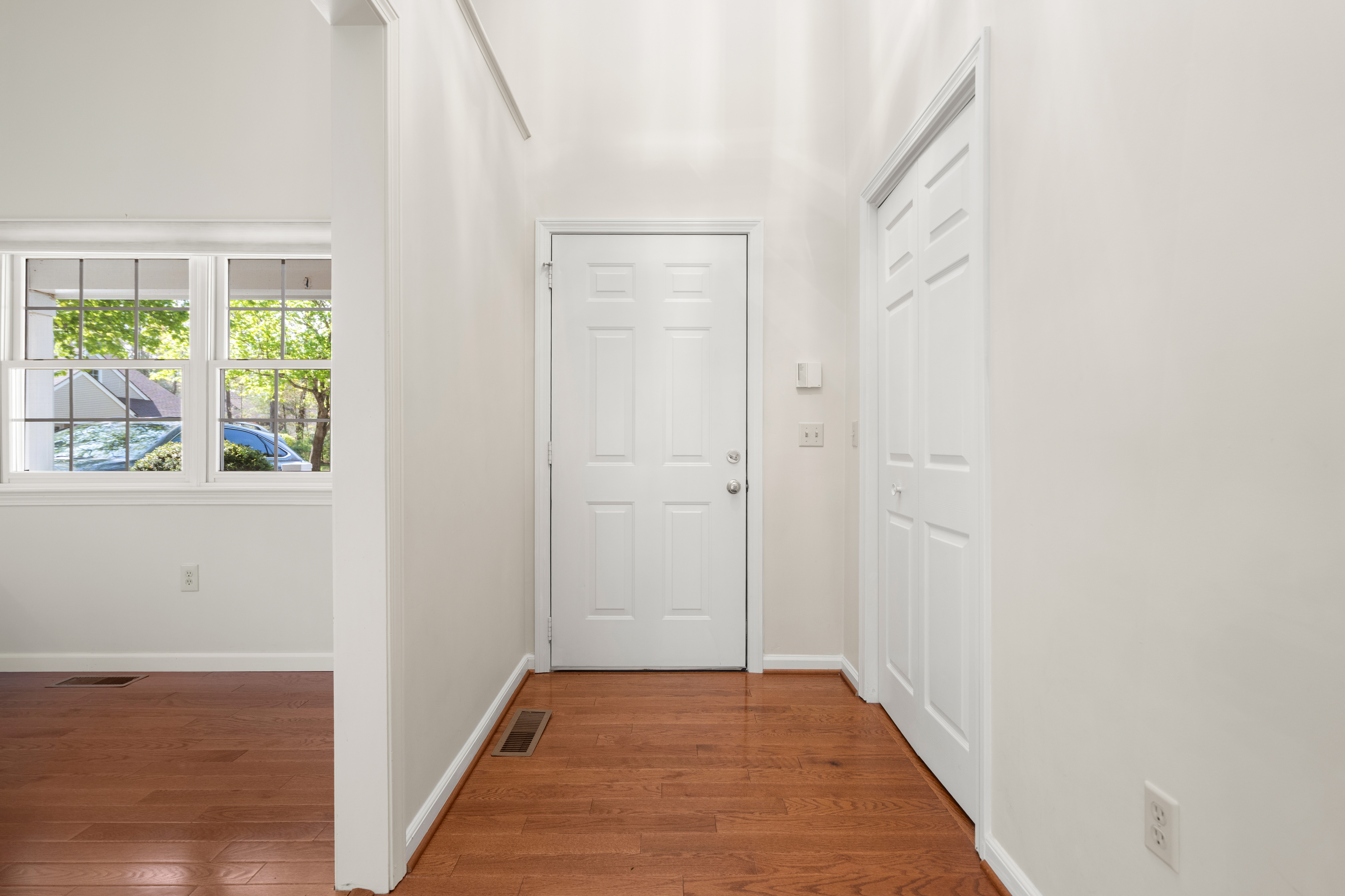 10 Cabot Drive Unit 51