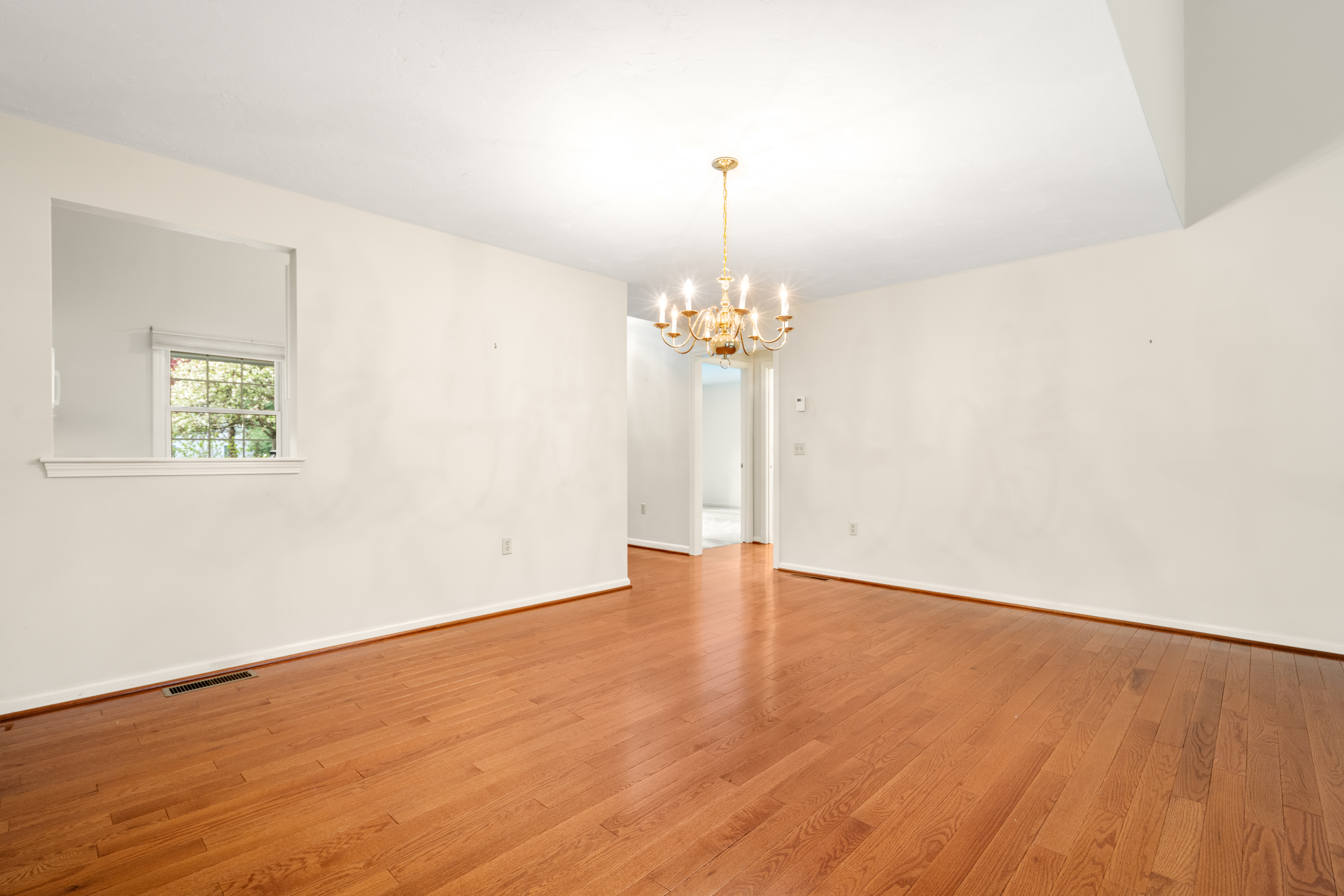 10 Cabot Drive Unit 51