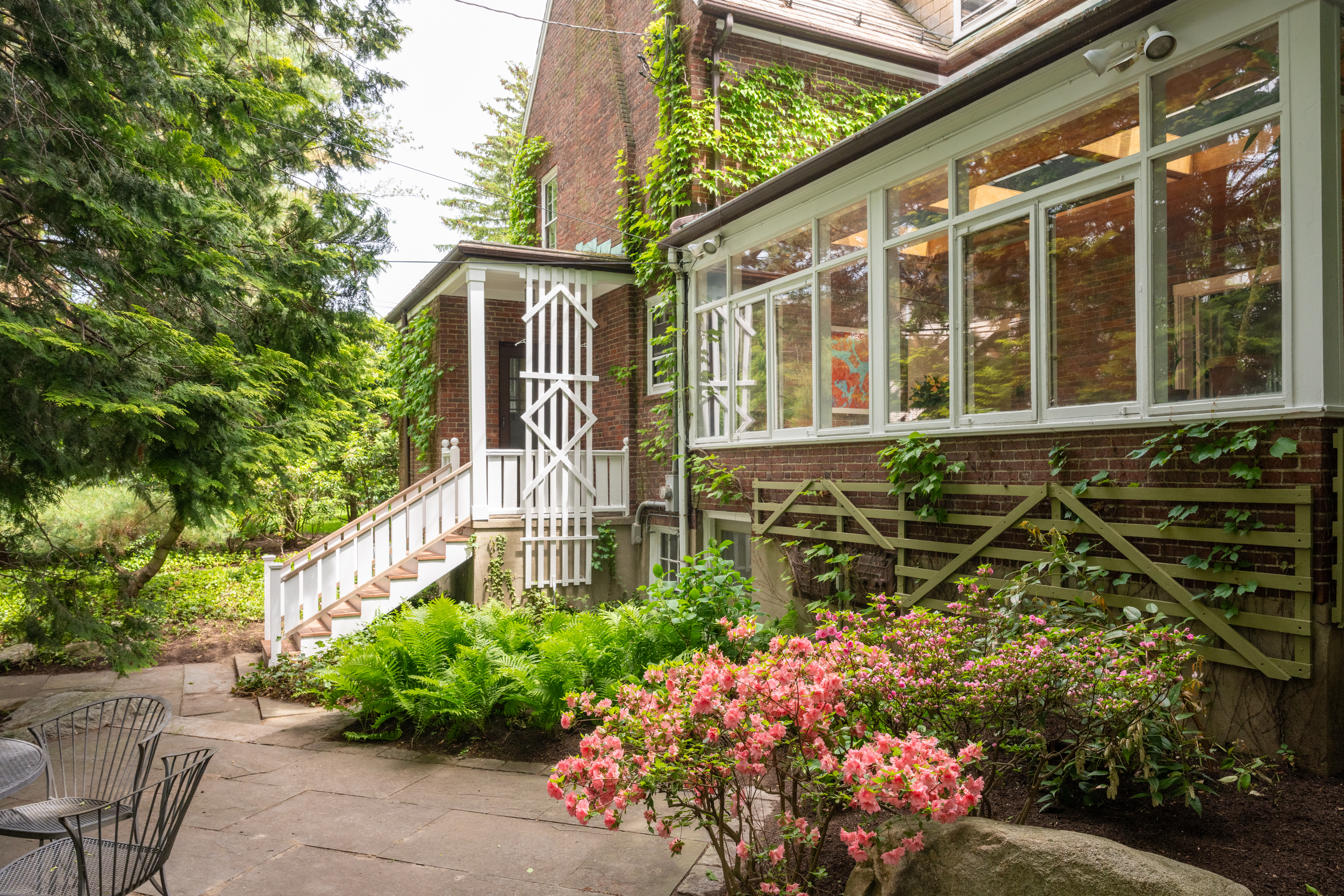 73 Francis Avenue 