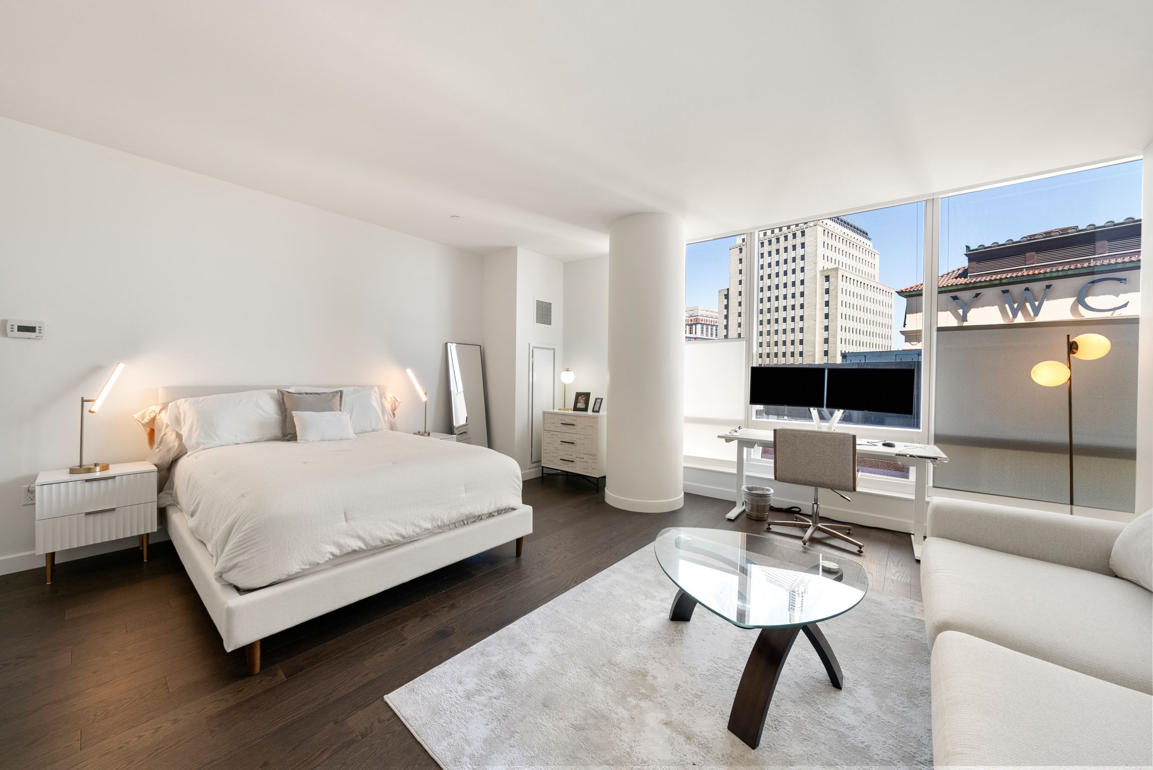 430 Stuart Street Unit# 1518