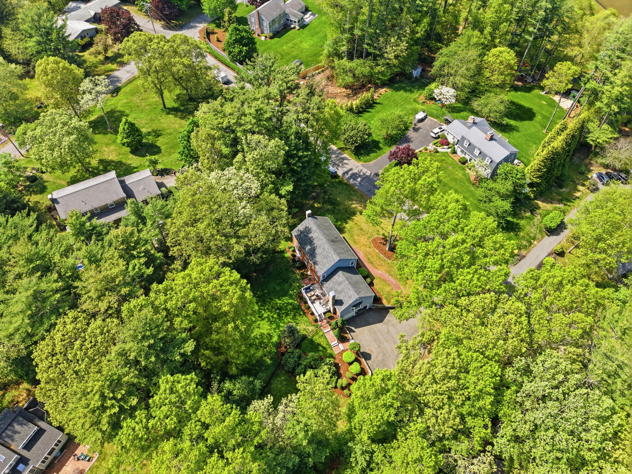 240 Evergreen St