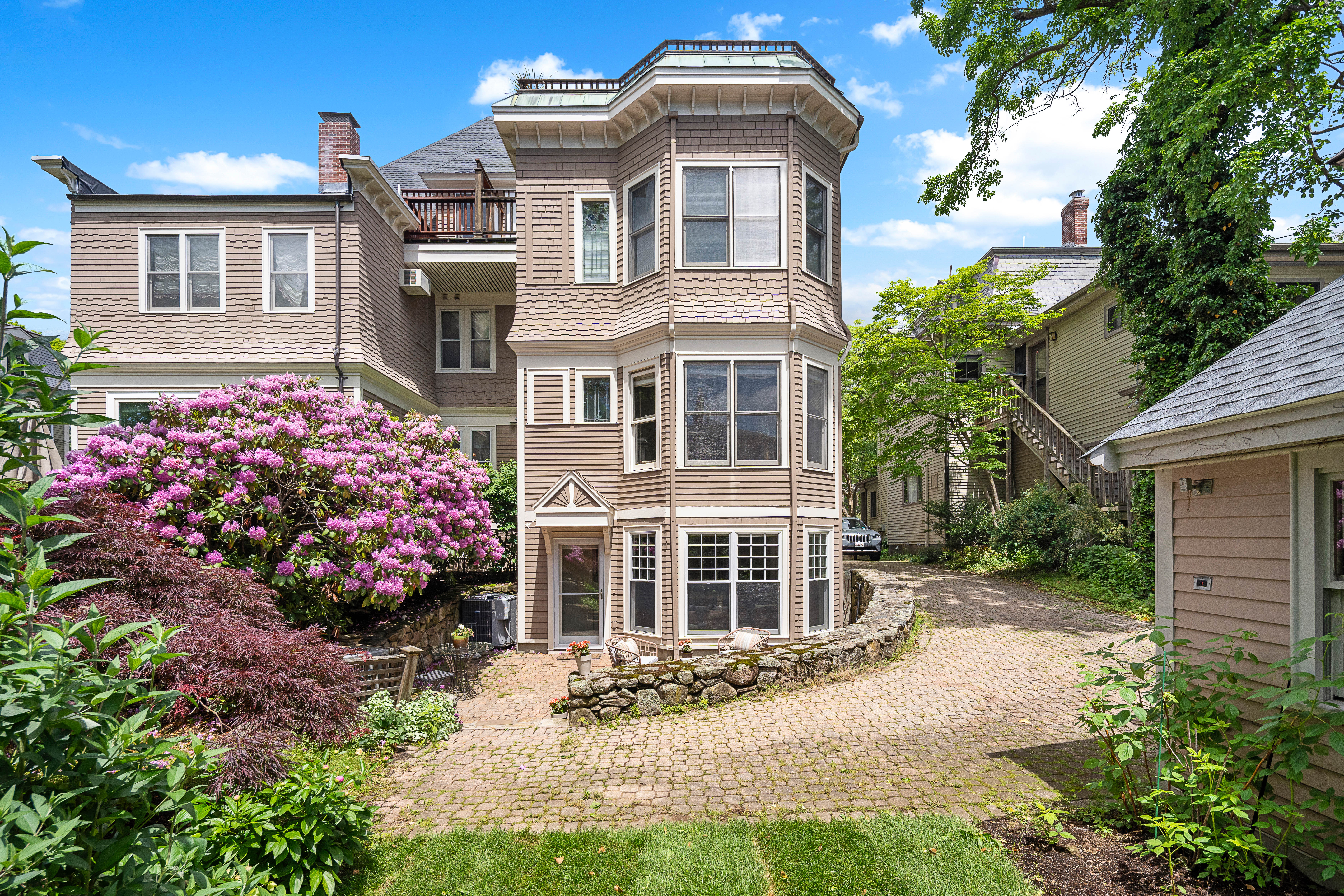 40 Mount Vernon Street, Unit 1 