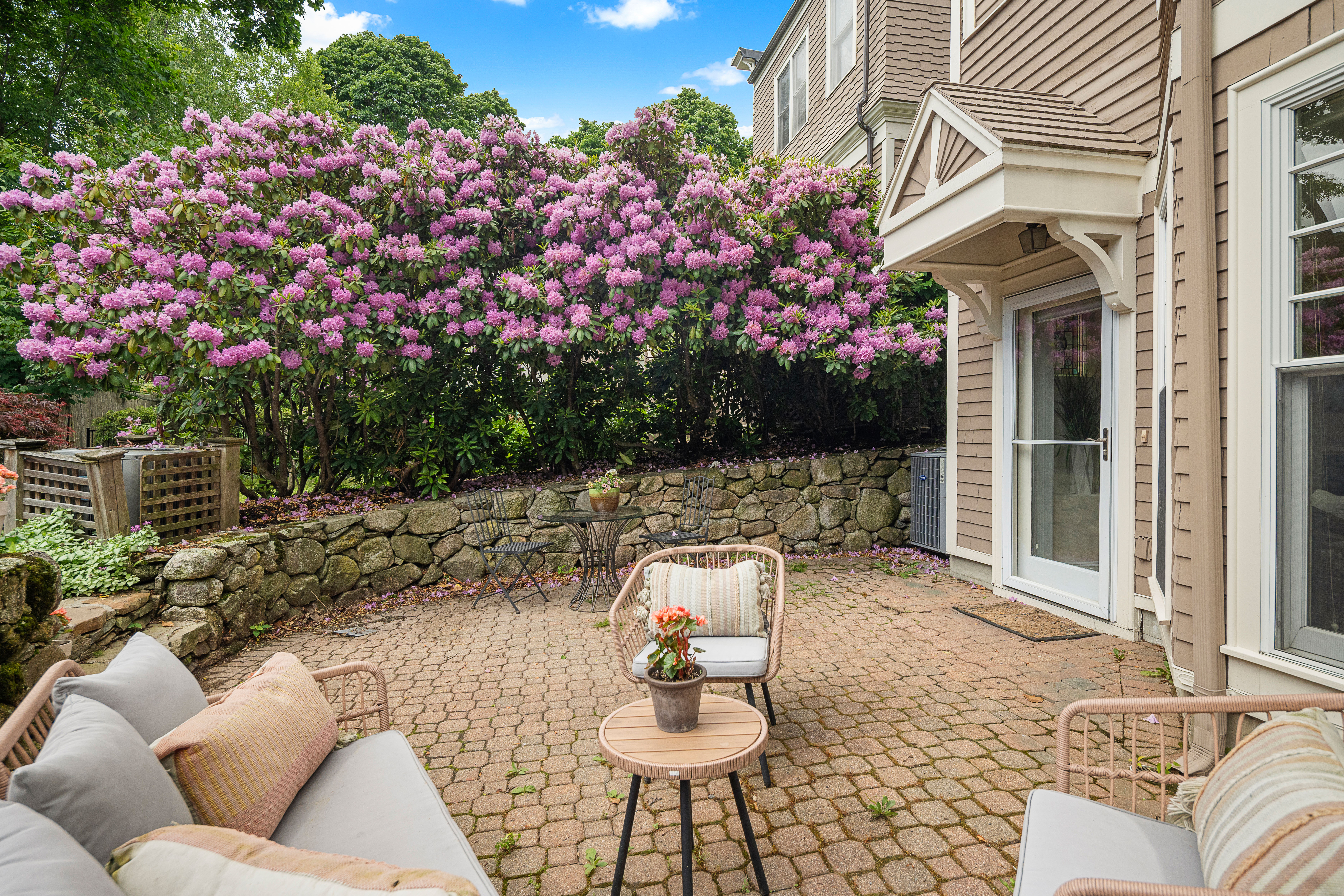 40 Mount Vernon Street, Unit 1 