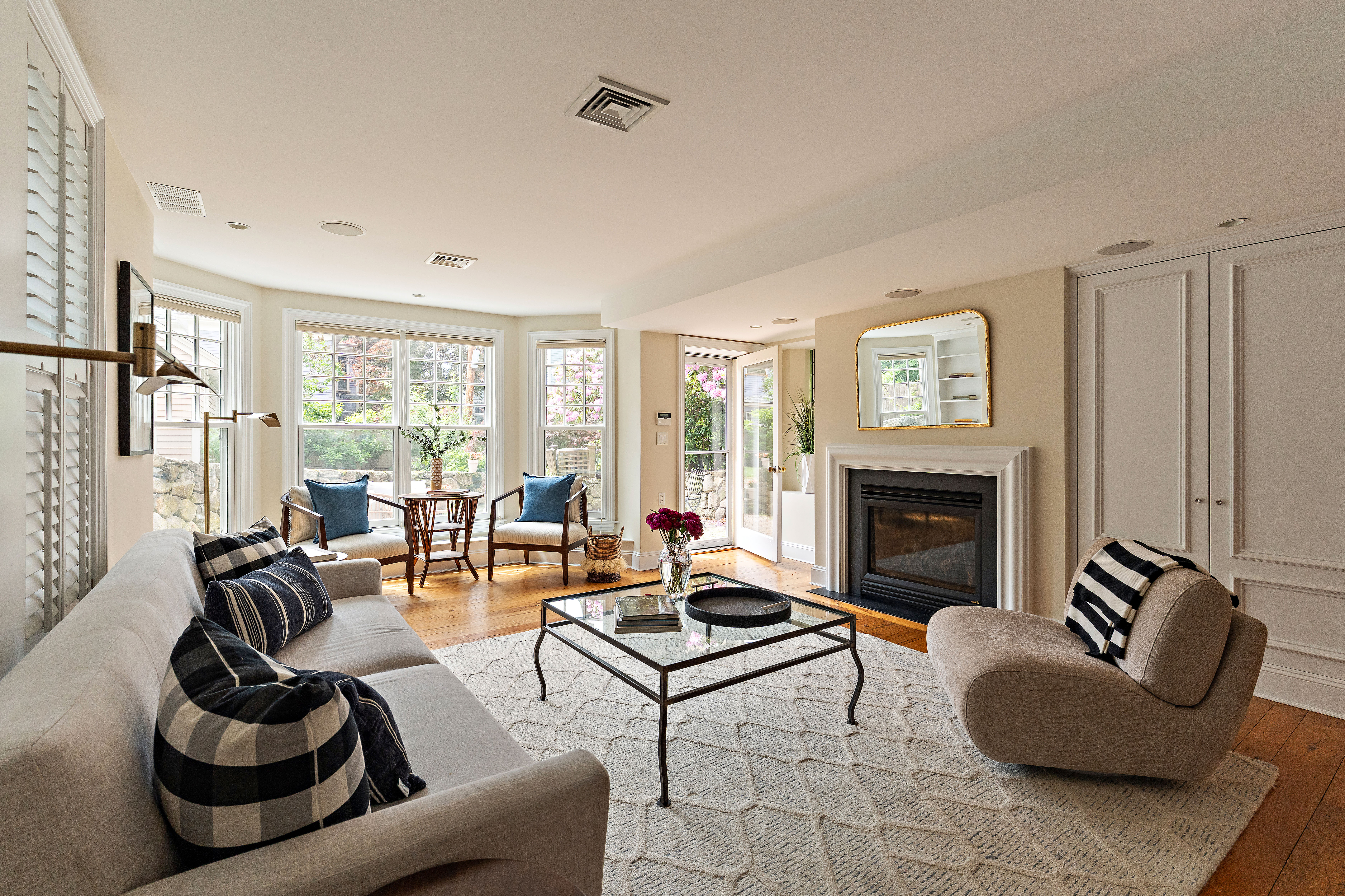 40 Mount Vernon Street, Unit 1 