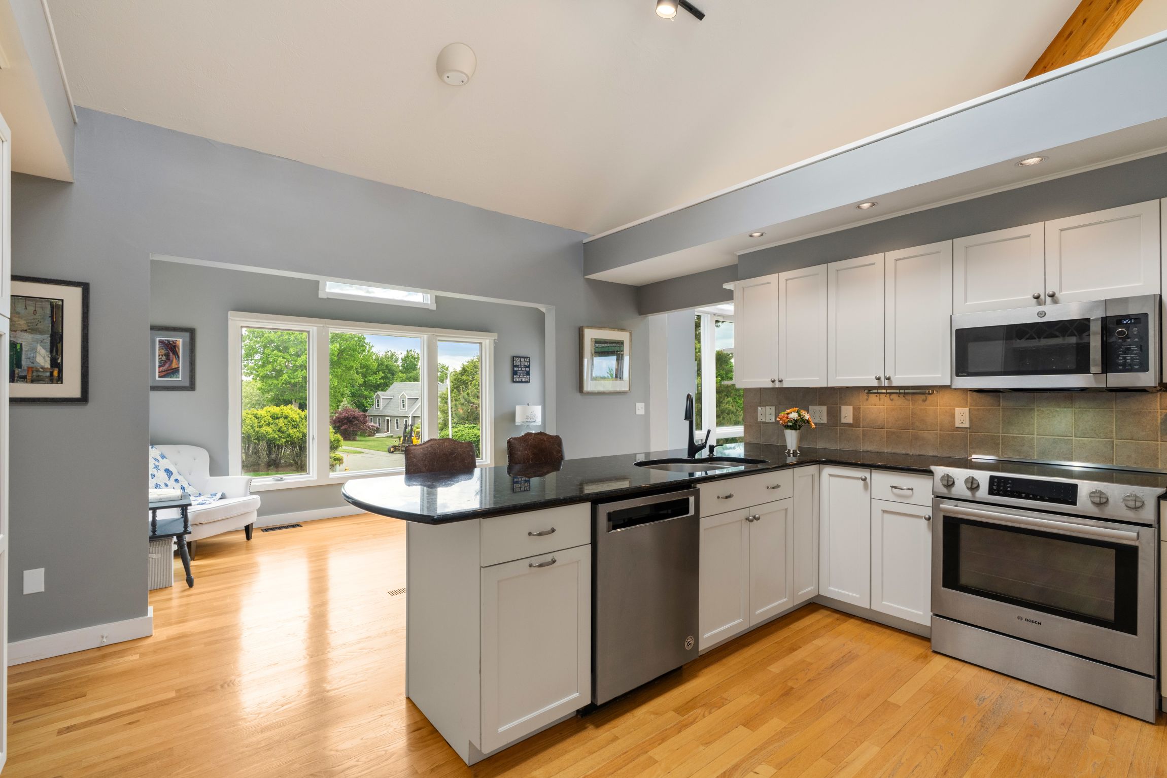 8 Schooner Ridge
