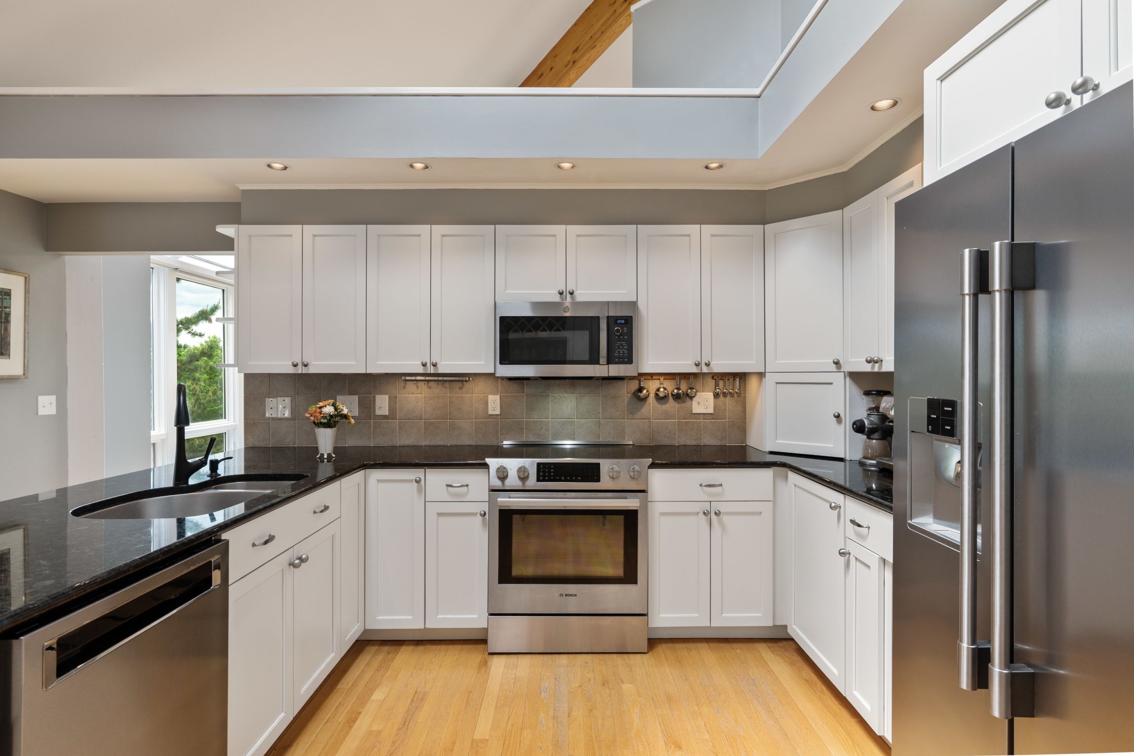 8 Schooner Ridge