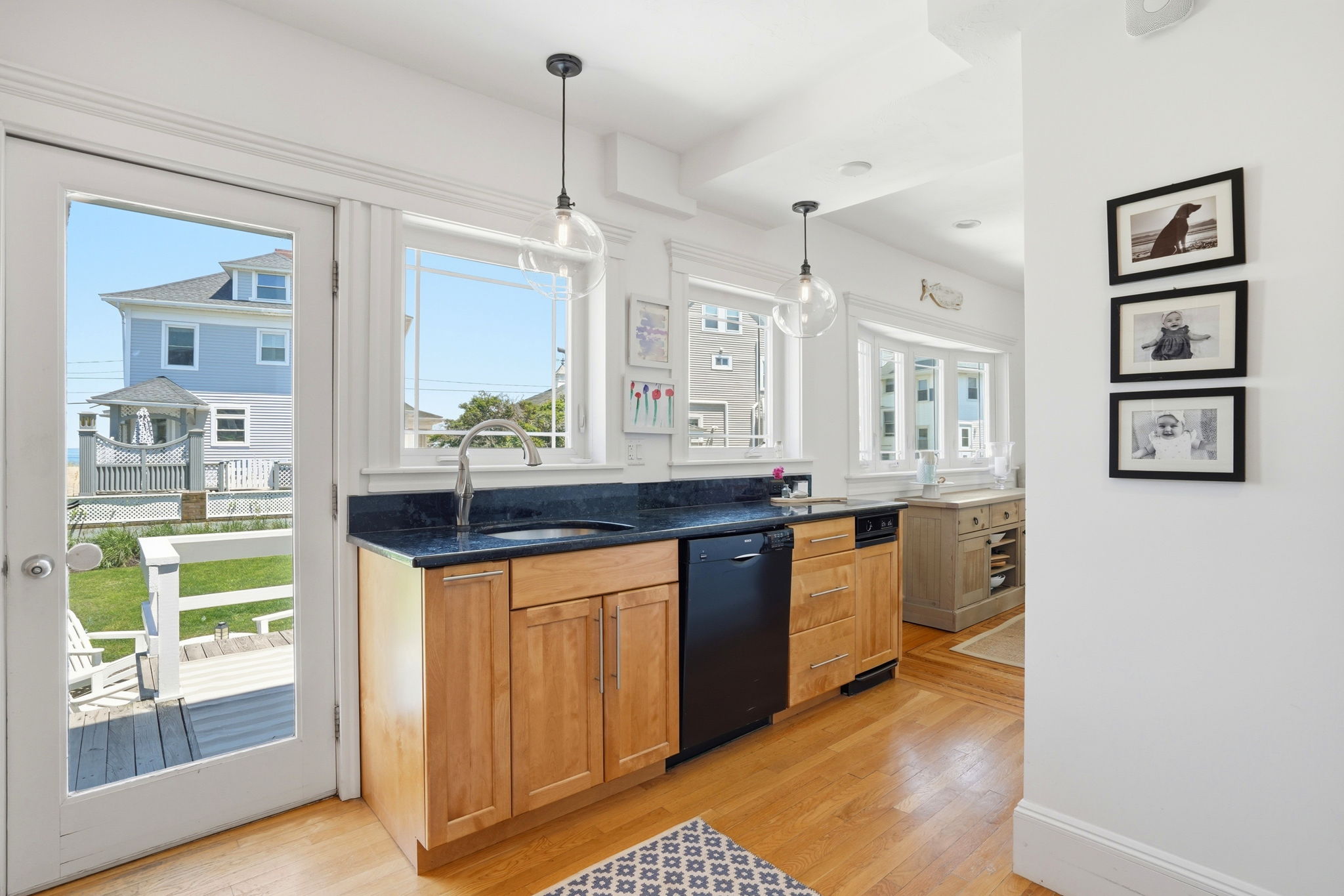 26 Manomet Ave