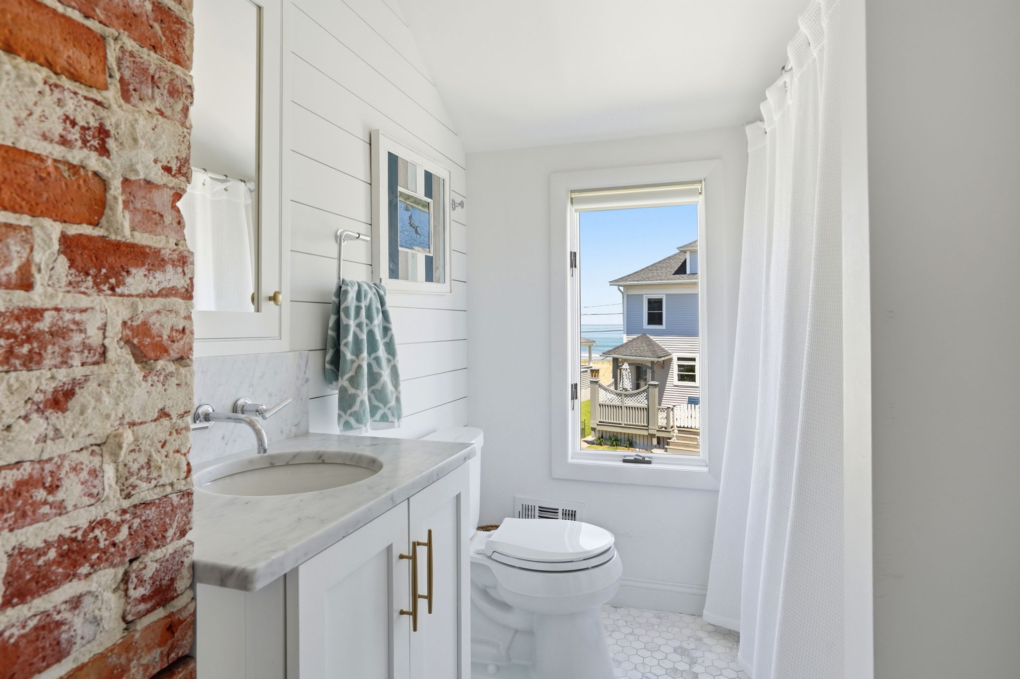 26 Manomet Ave