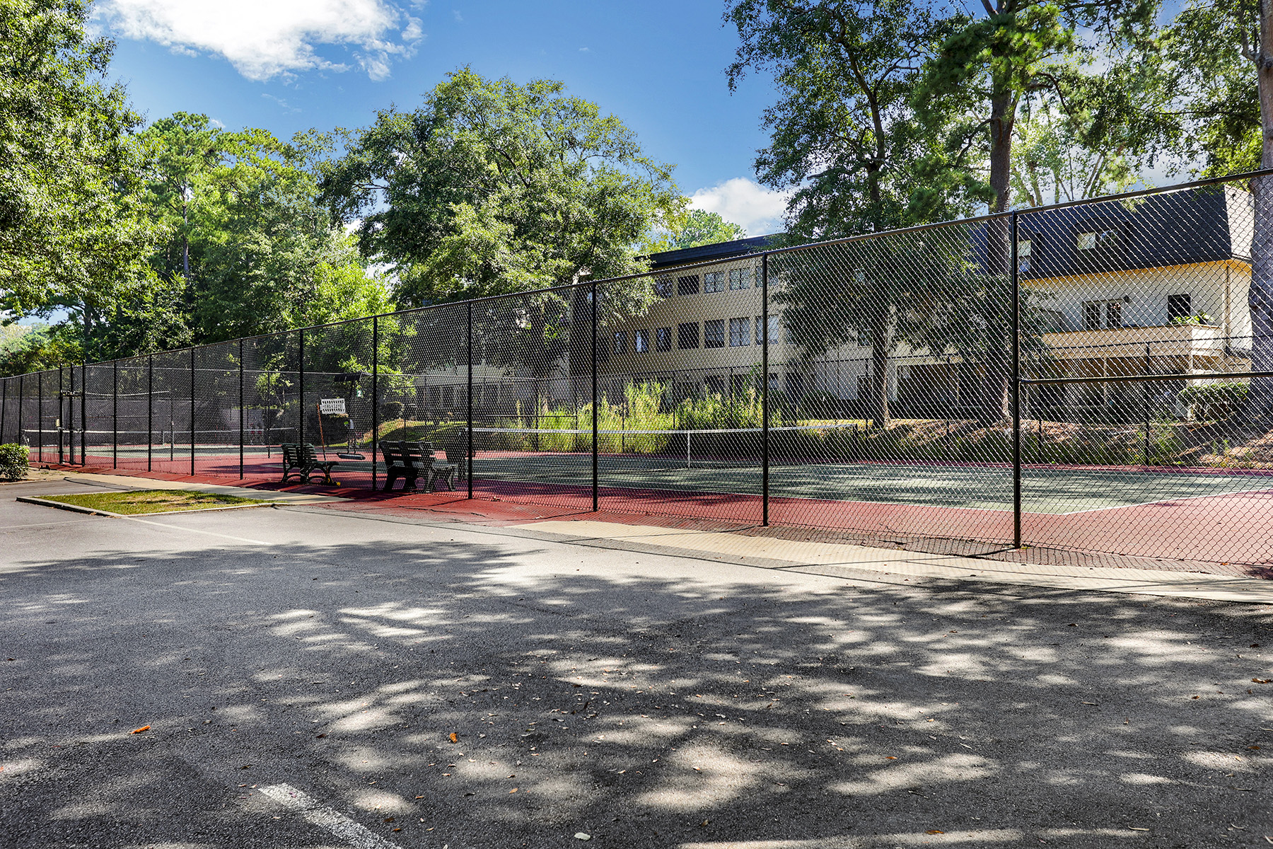 116 Woodmere Square NW