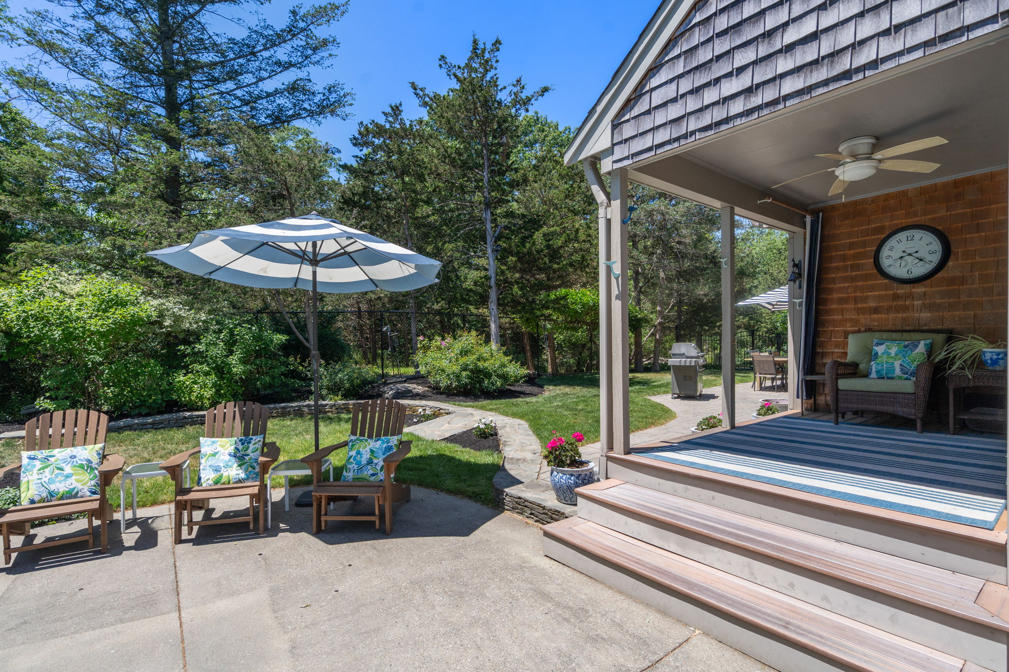 8 Ringbolt Road 