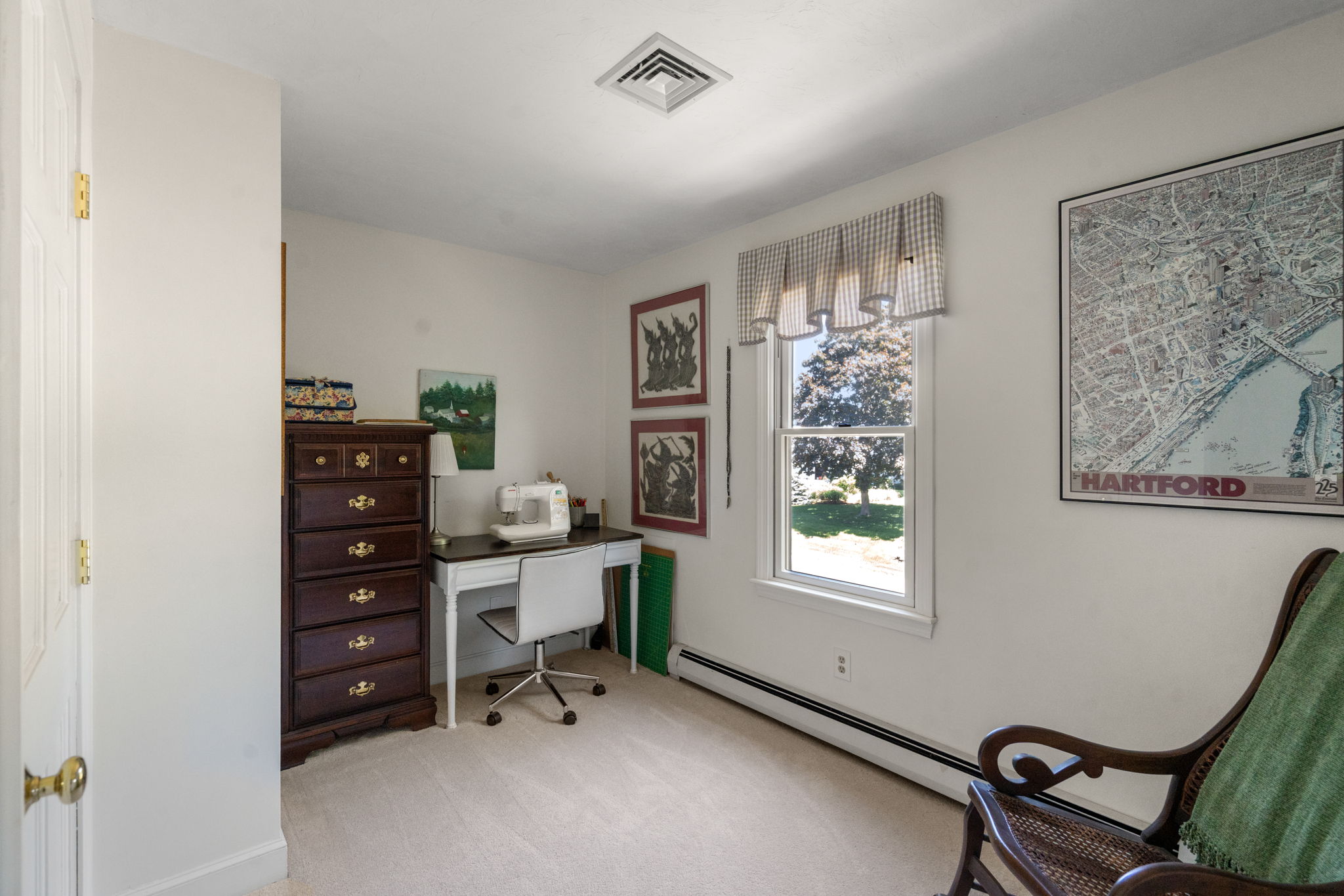 8 Ringbolt Road 