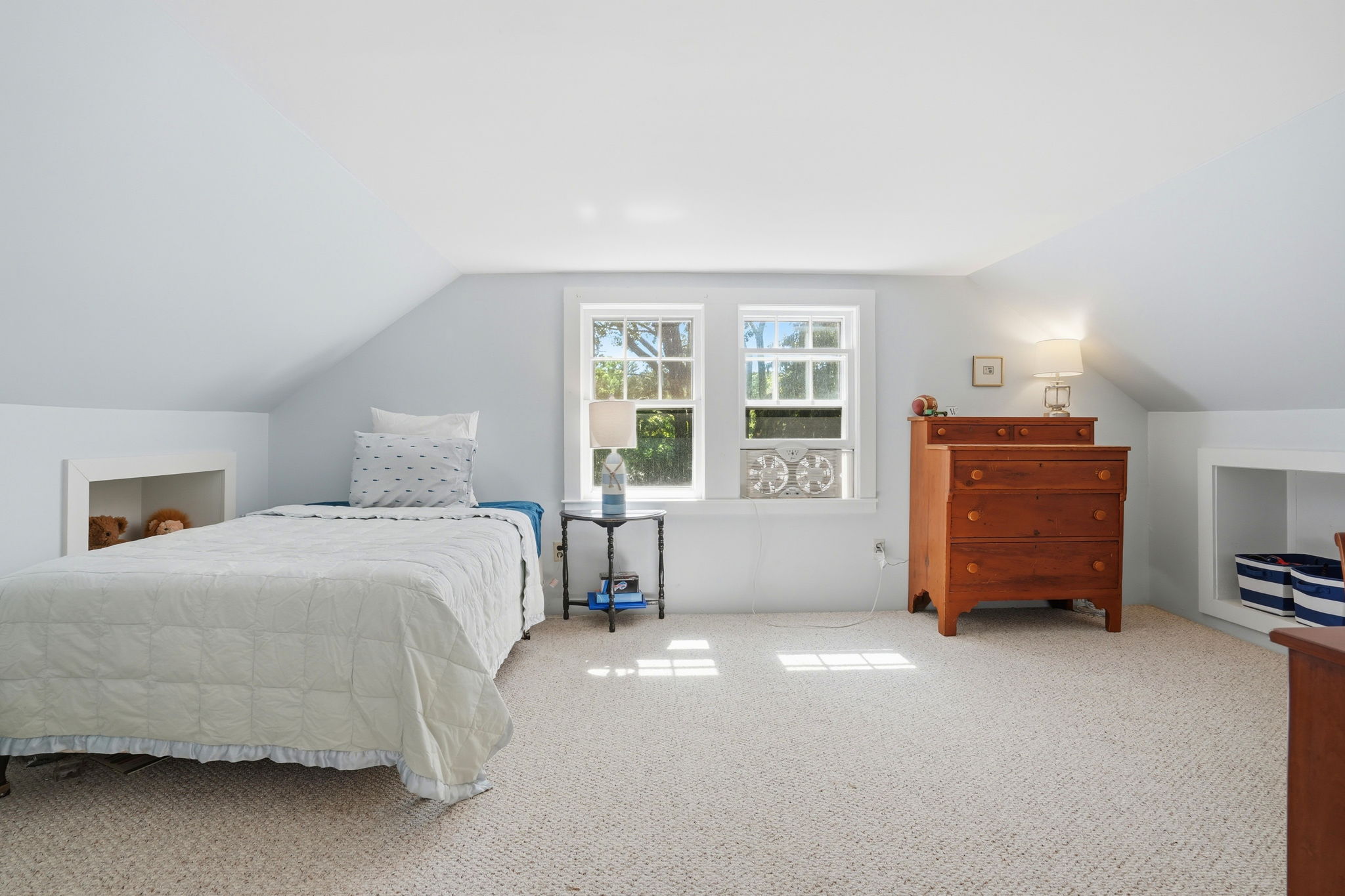 32 Wadsworth Rd