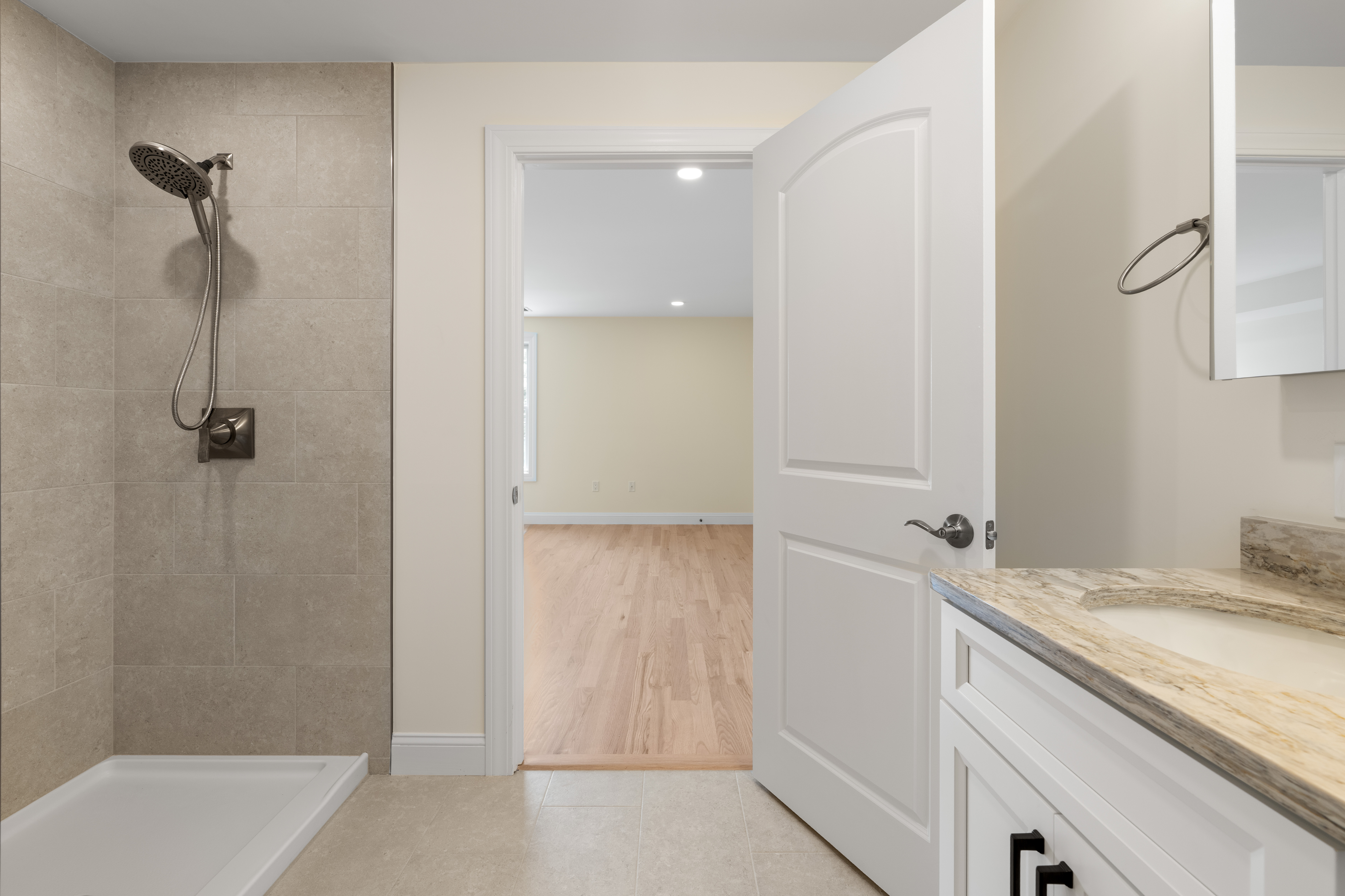 3 Pirmi Lane Unit# 5