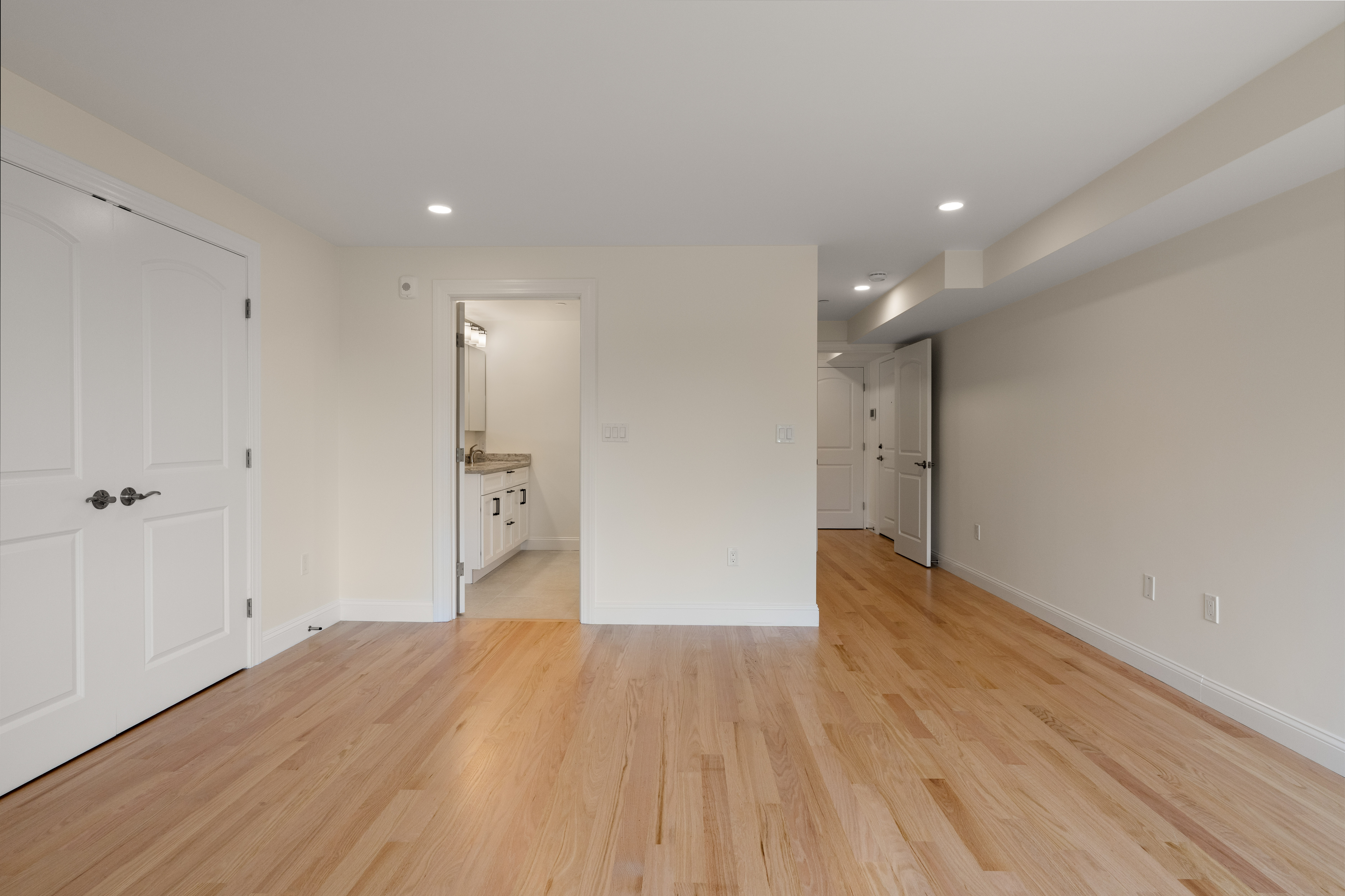 3 Pirmi Lane Unit# 5