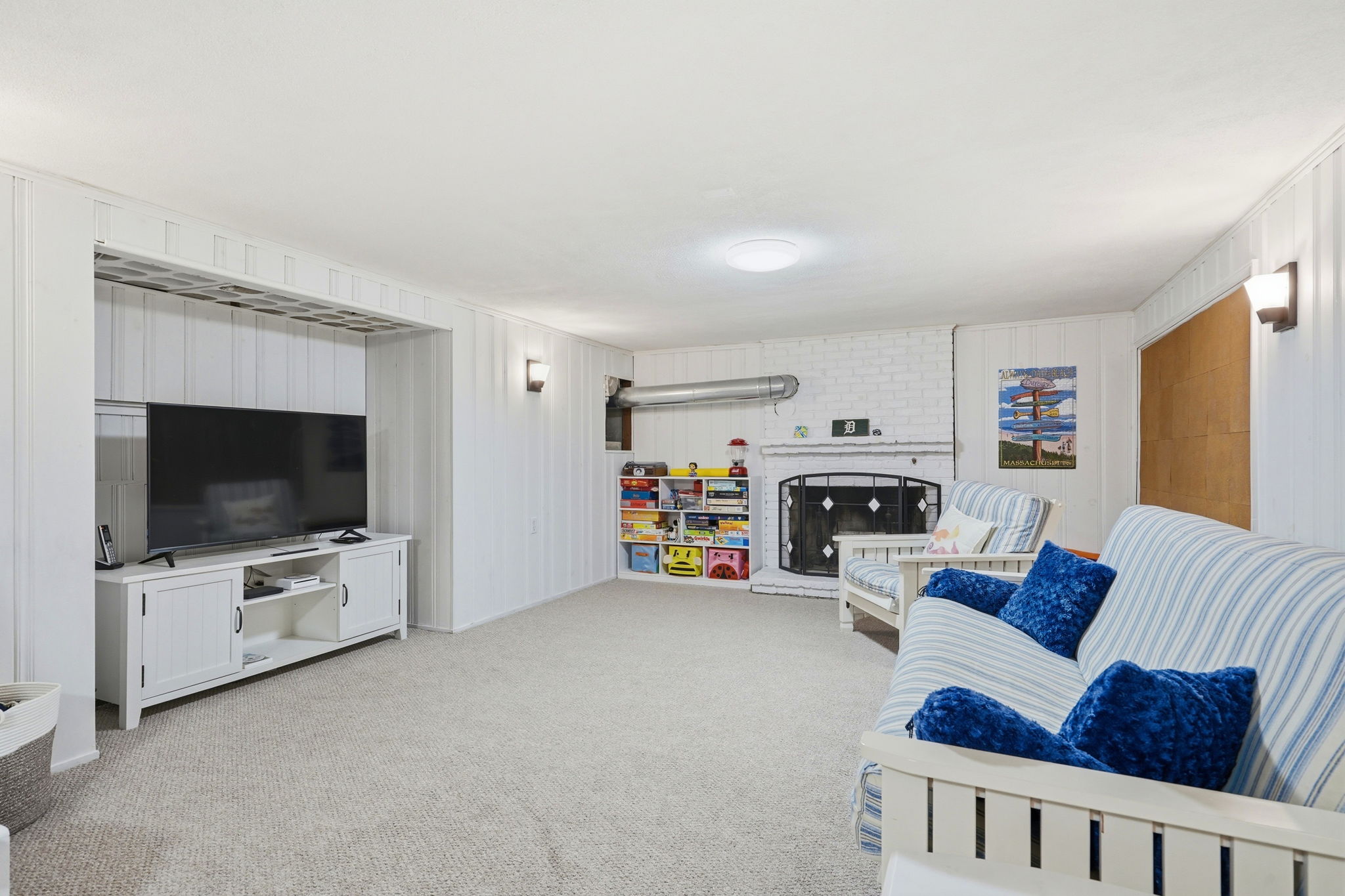 1 Flint Locke Dr