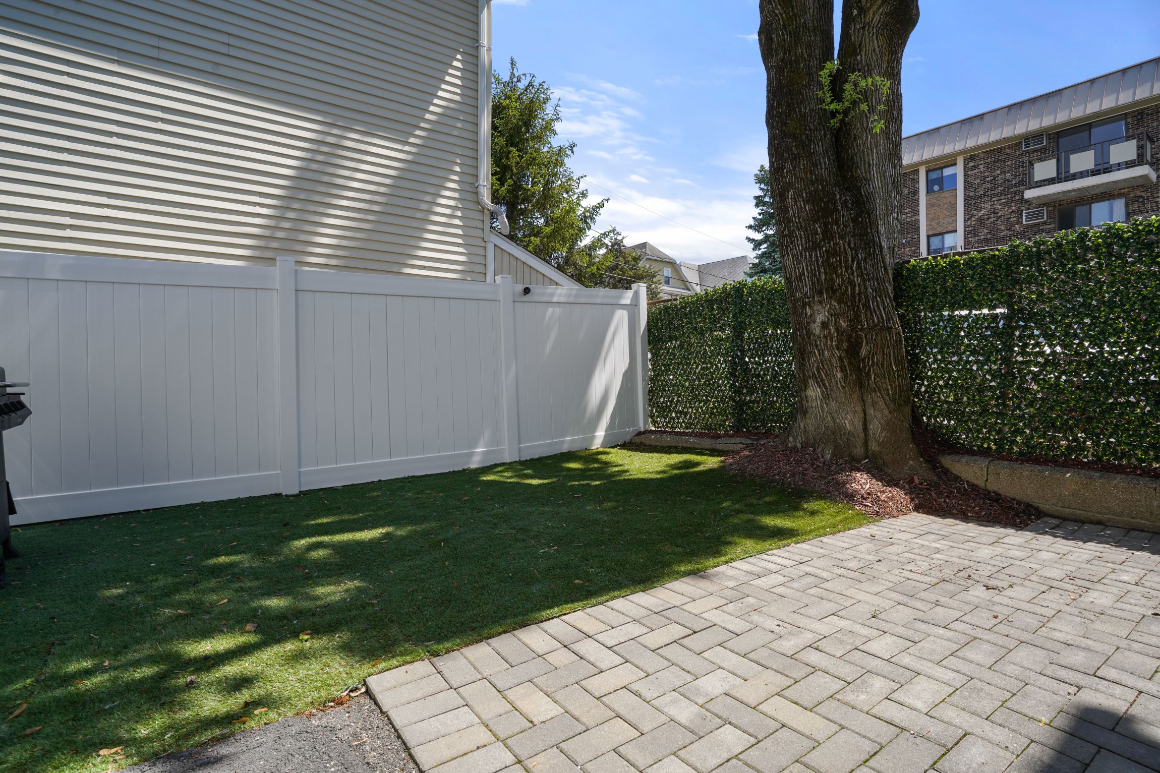 4 Fairlee Street 